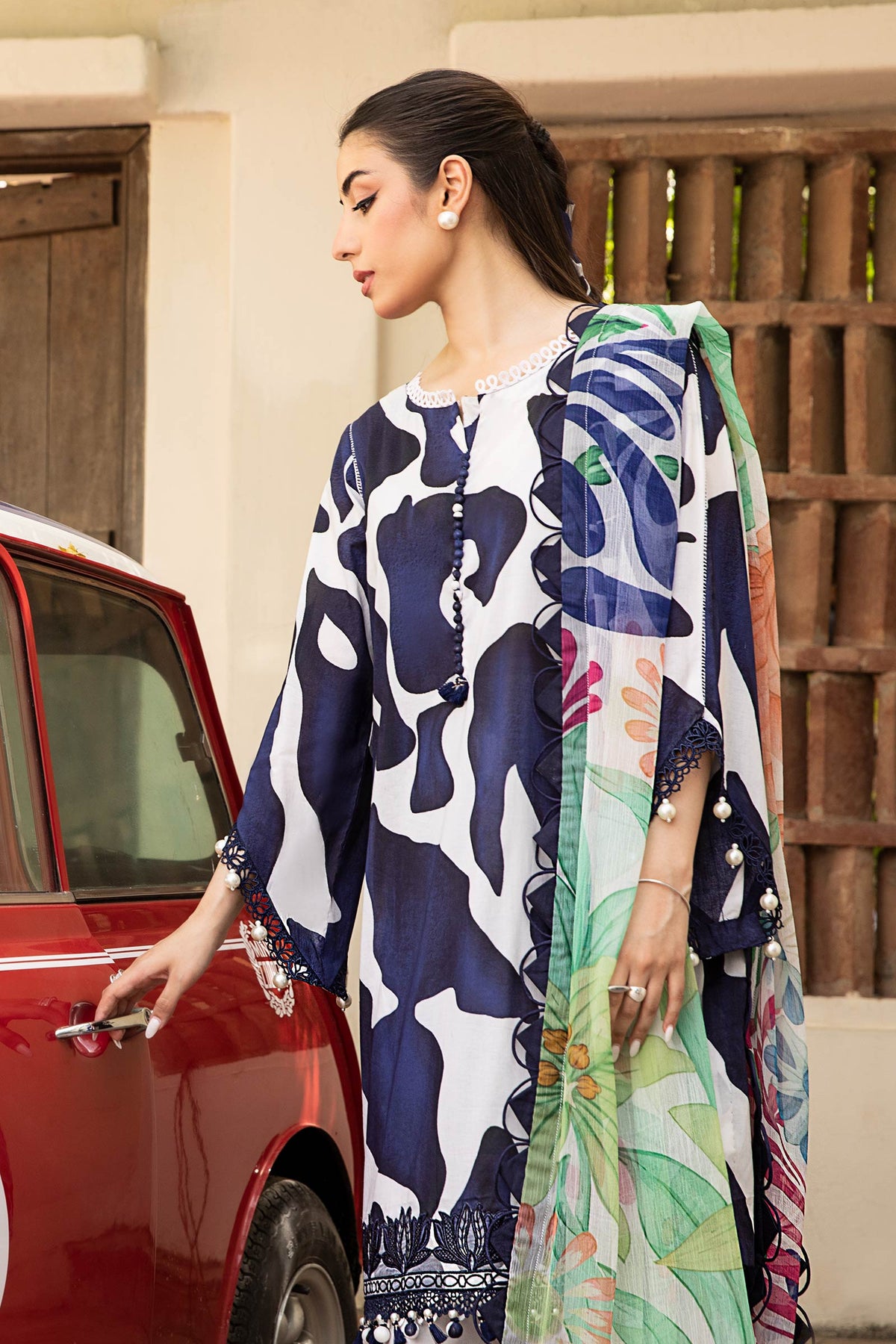 Maria B | Eid Basic Lawn | MB-CUS25-905B -  Maria B Ladies Clothes - Original Designer Dress - House of Maryam