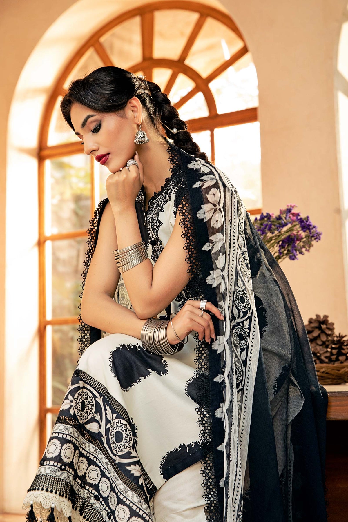 Maria B | Eid Basic Lawn | MB-CUS25-911B -  Maria B Ladies Clothes - Original Designer Dress - House of Maryam