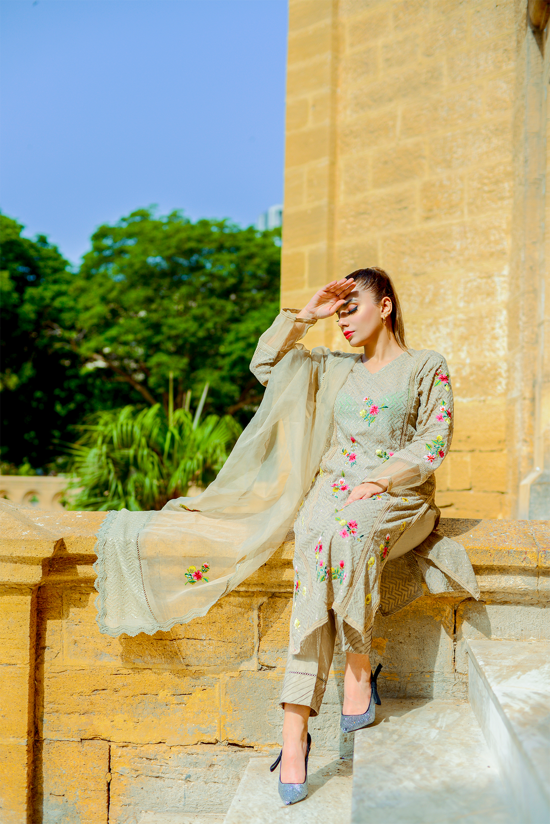 Muntaha | Luxe Formal | MC1-01