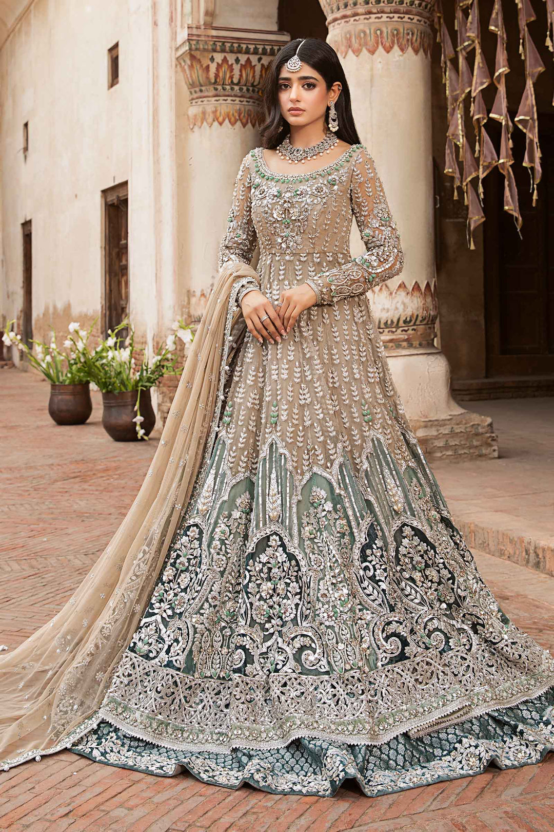 Maria B | Bridal Couture | Mehrinoz by Designer Maria B - House of Maryam - Pakistani Designer Ethnic Wear in {{ shop.shopifyCountryName }}