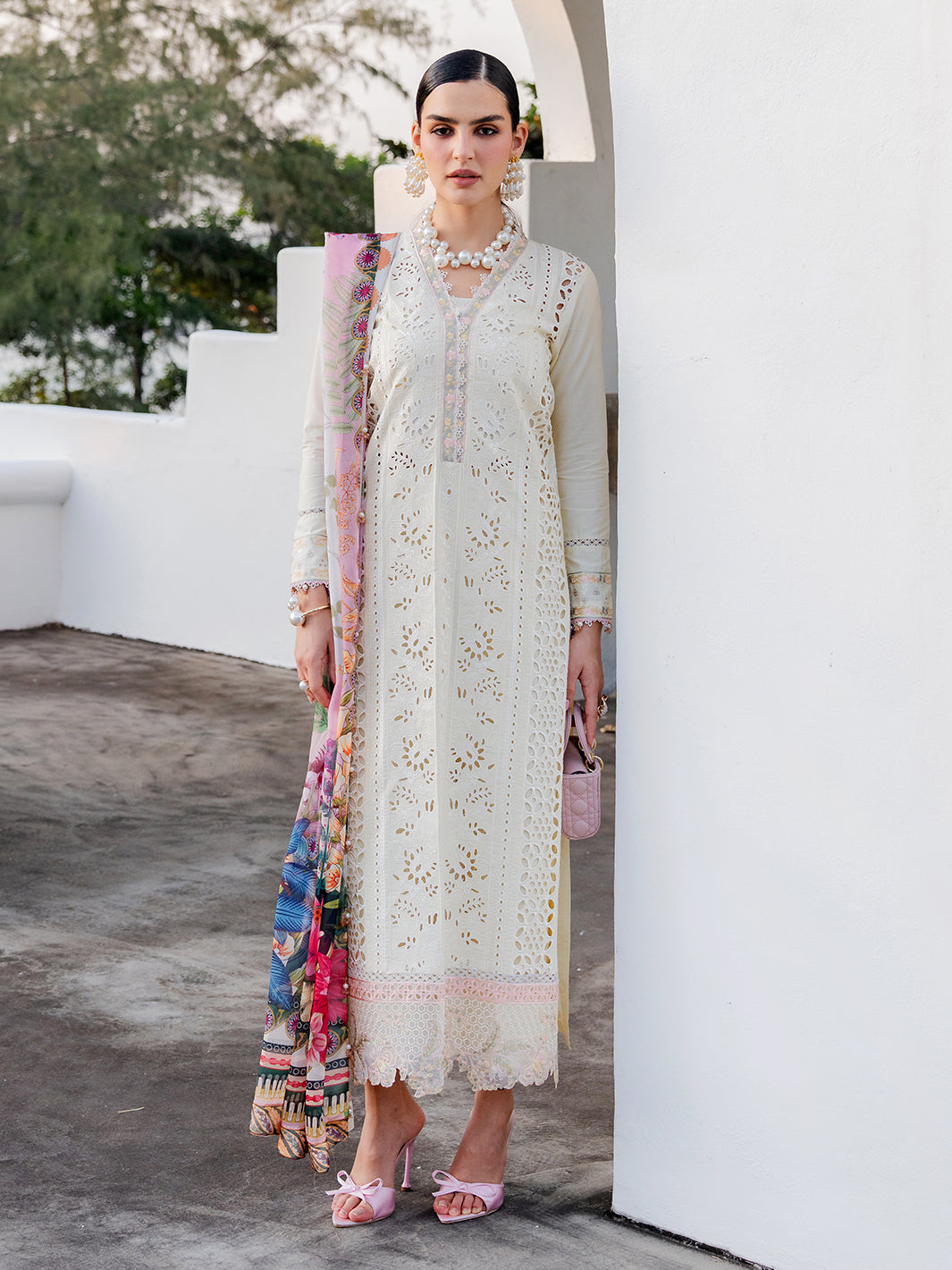 Izel | Dareen Luxury Lawn 26 | Mehmal