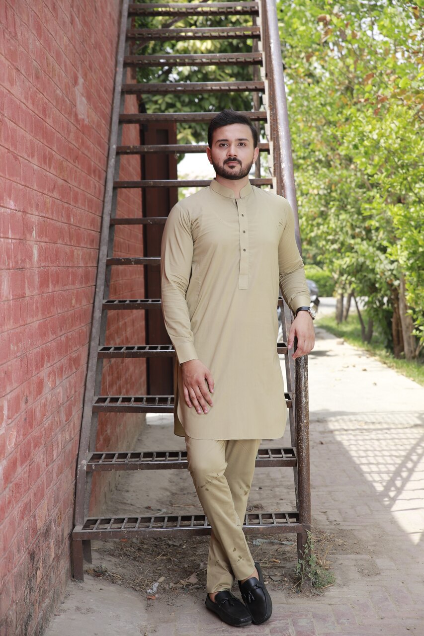 Pakistani Menswear | Deluxe-05 by Designer House of Maryam Ltd. - House of Maryam - Pakistani Designer Ethnic Wear in {{ shop.shopifyCountryName }}