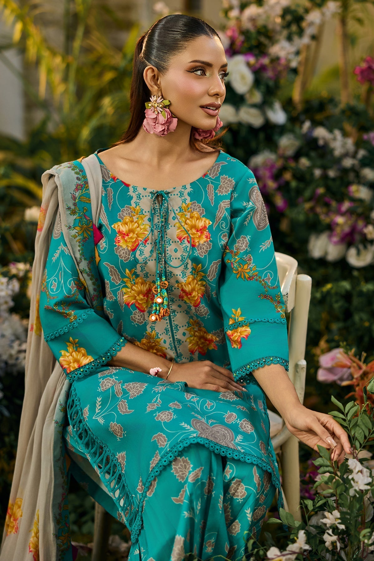 Charizma | C Print Lawn | CP6-12, image 3