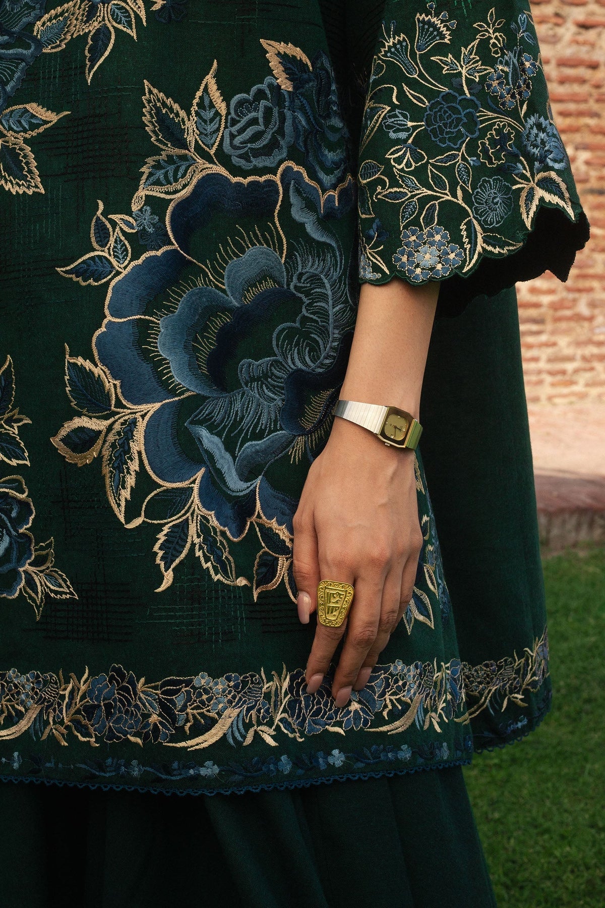 Zara Shahjahan | Winter 24 |  MINA-D7 -  Zara Sahjahan Ladies Clothes - Original Designer Dress - House of Maryam