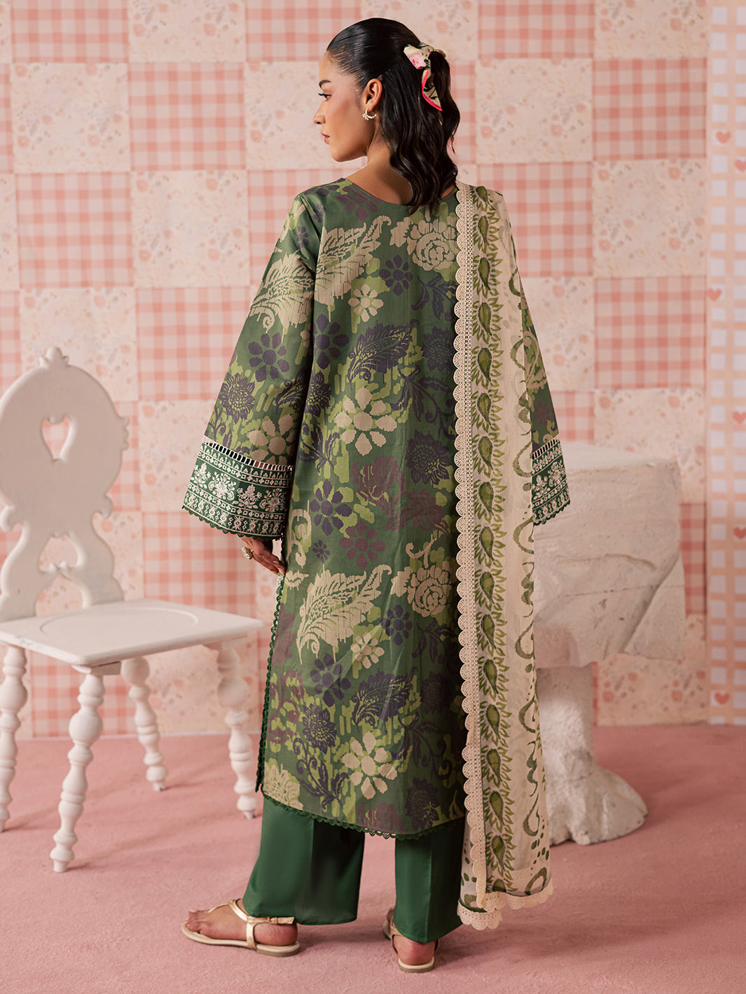 Mahnur | Jahaan Lawn 26 | MJ-06, image 2