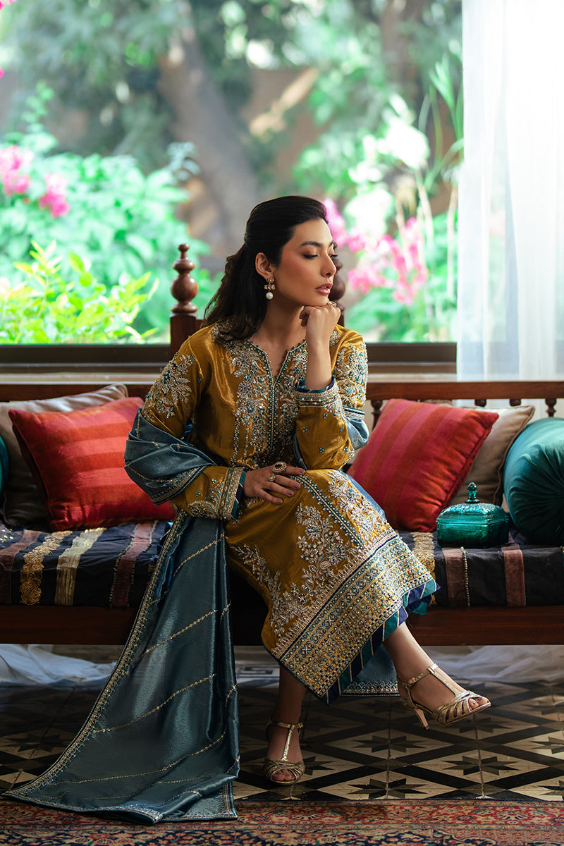 Mushq | Sunehri Resham Edit | ZOYA -  Mushq Ladies Clothes - Original Designer Dress - House of Maryam