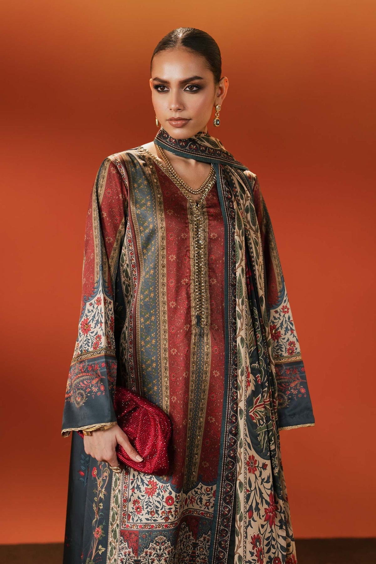 Maria B | Silk Prints | Satin Silk Suit SS-03, image 3