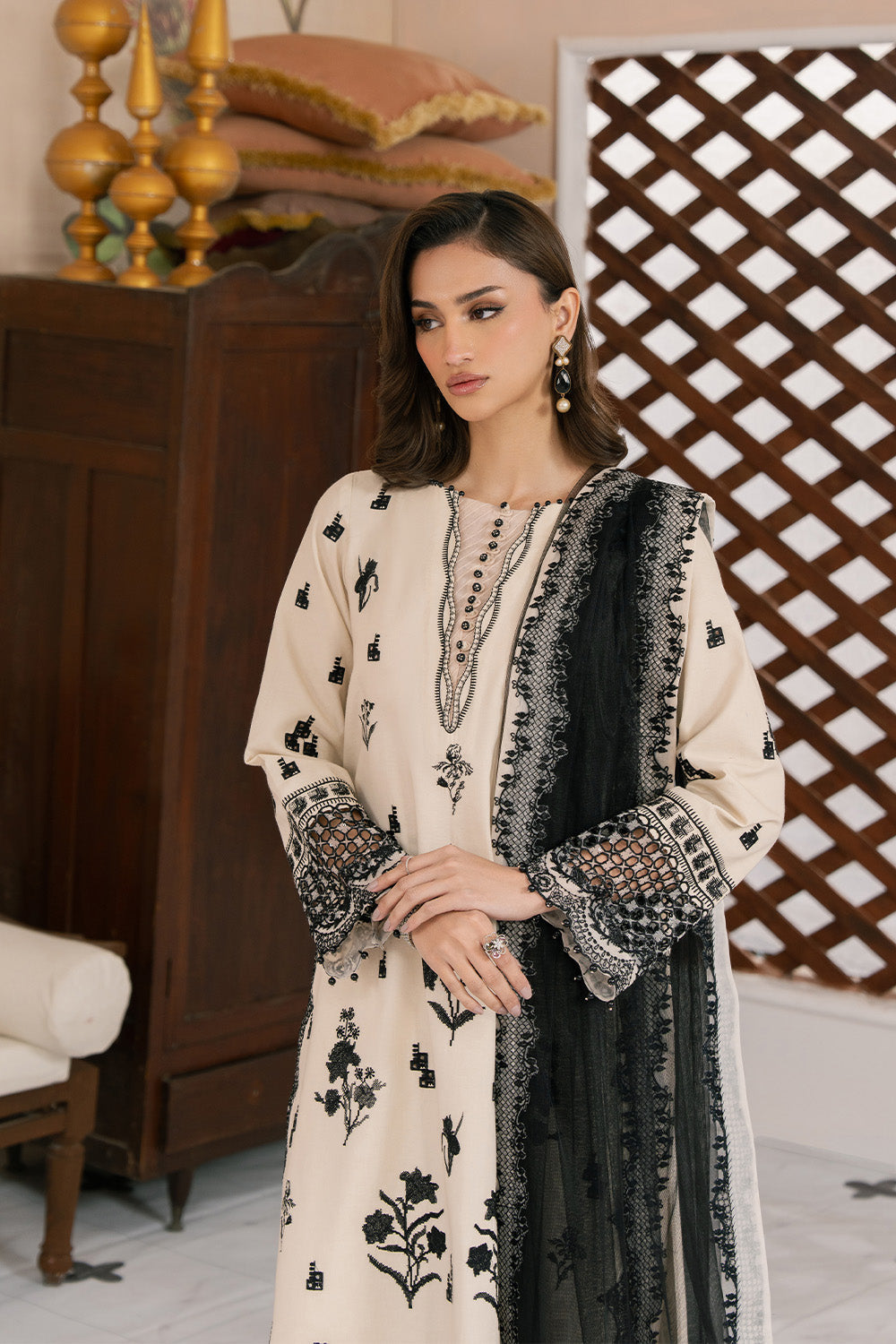 Maryum N Maria | Eid Luxury Lawn 25 | ATEFEH - MS50157 -  Maryum N Maria Ladies Clothes - Original Designer Dress - House of Maryam