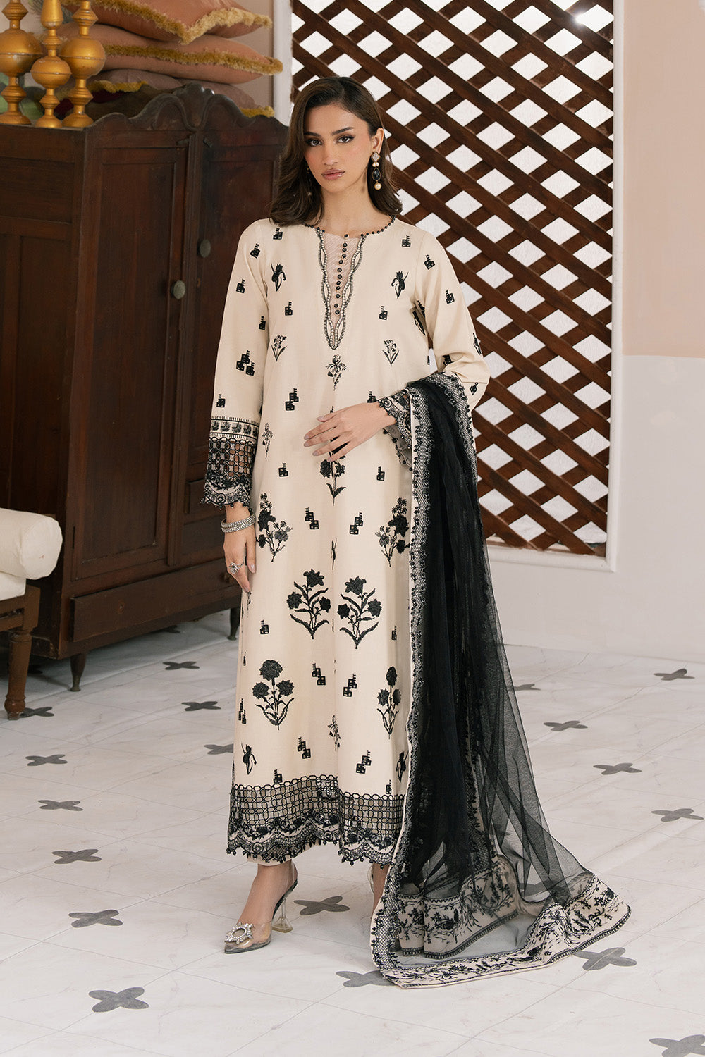 Maryum N Maria | Eid Luxury Lawn 25 | ATEFEH - MS50157 -  Maryum N Maria Ladies Clothes - Original Designer Dress - House of Maryam