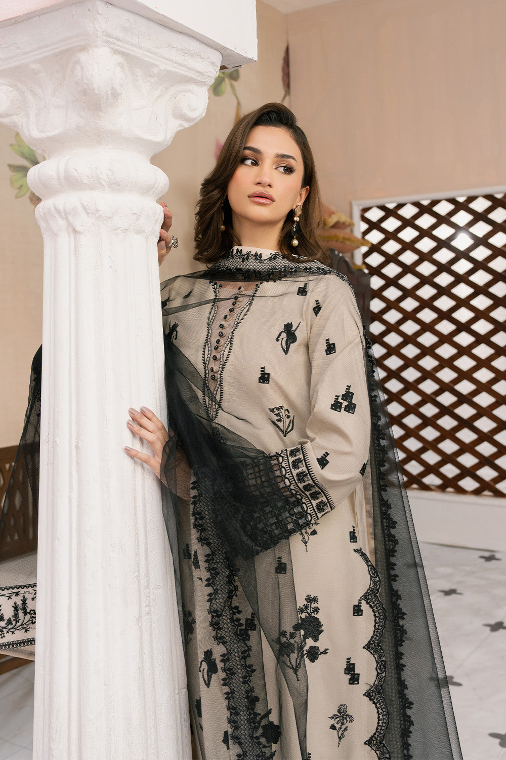 Maryum N Maria | Eid Luxury Lawn 25 | ATEFEH - MS50157 -  Maryum N Maria Ladies Clothes - Original Designer Dress - House of Maryam