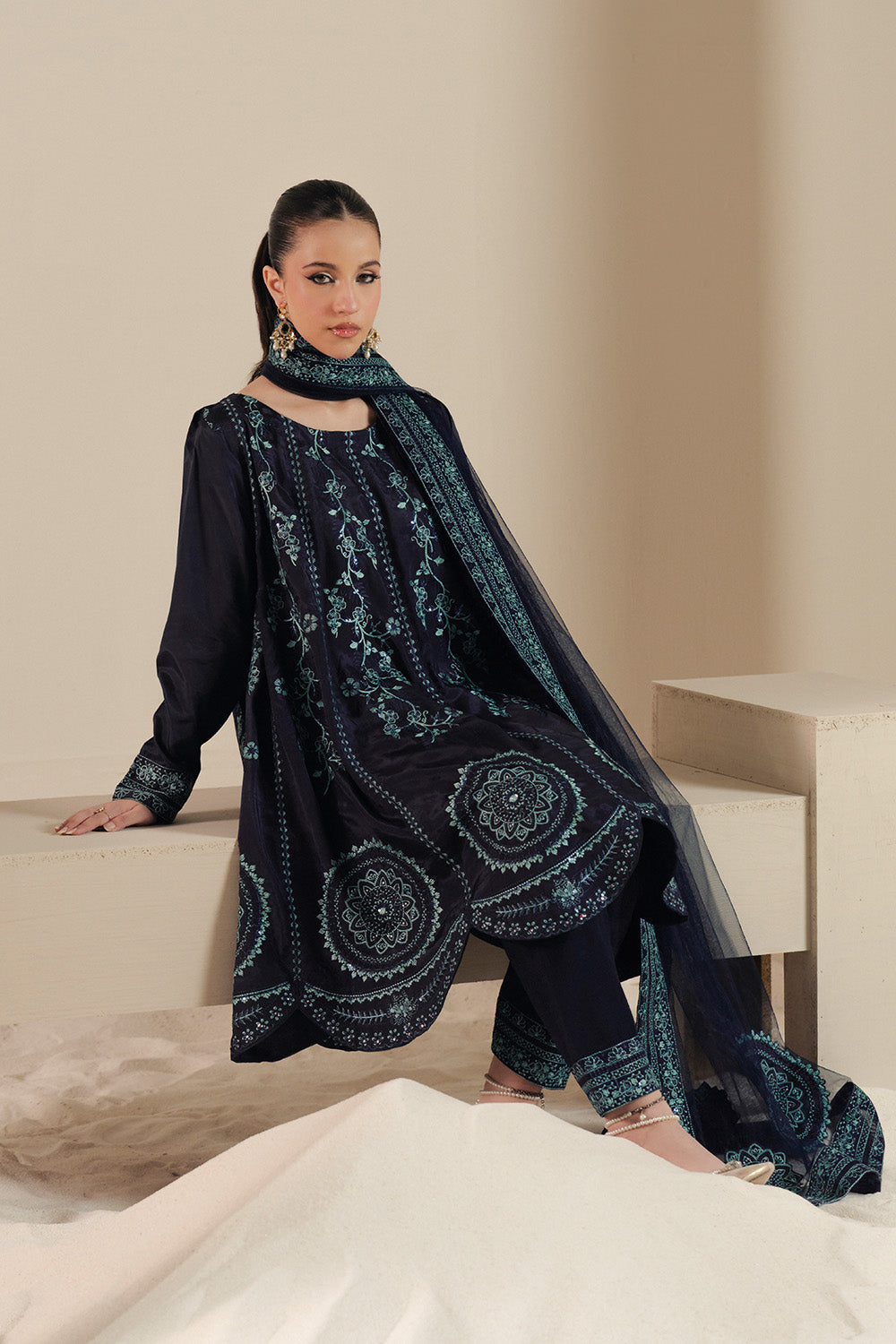 Maryum N Maria | Lyla Pret |VIE - MS50371-5