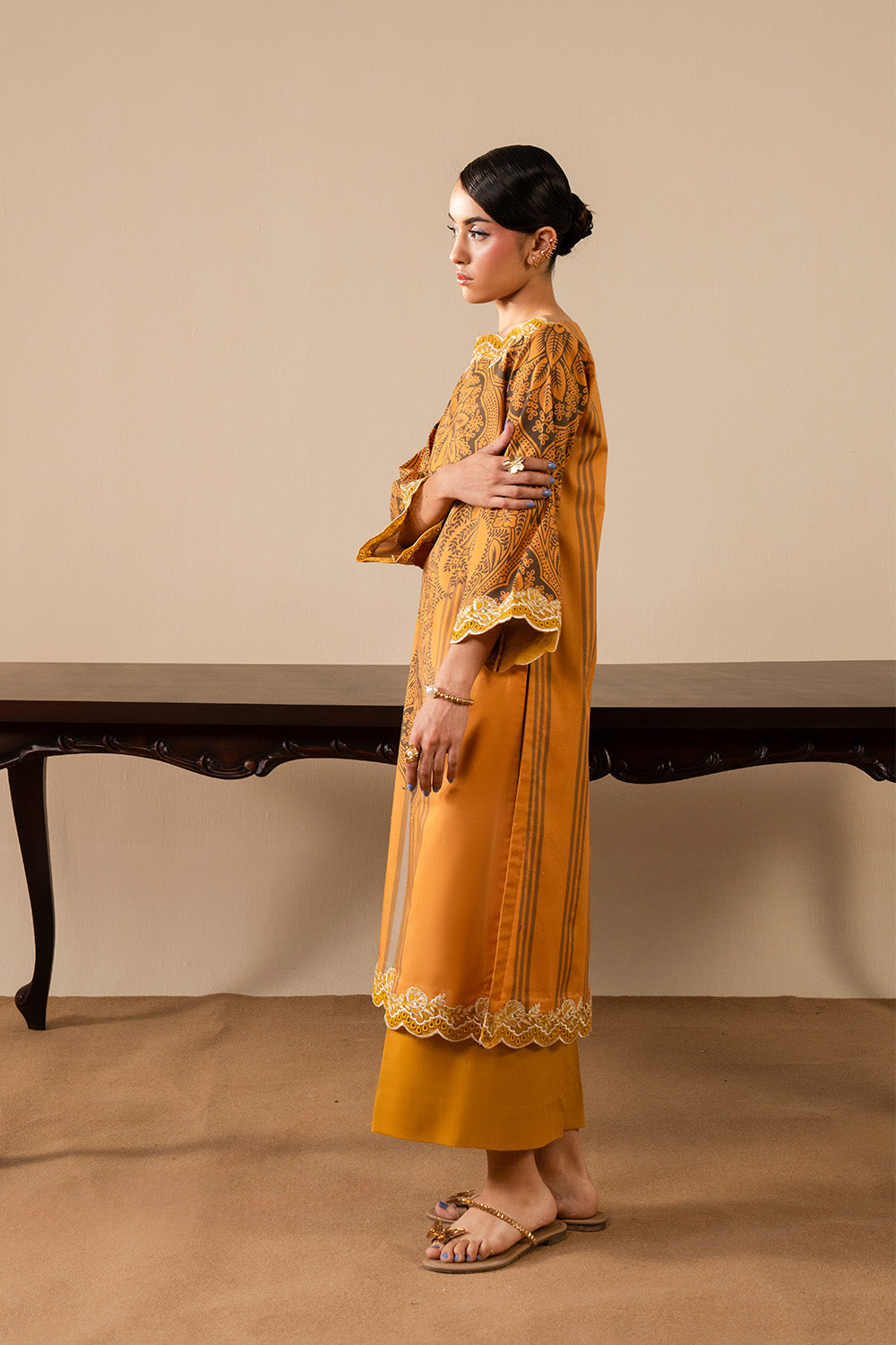 Maryum N Maria | Floren Lawn | IRIS -  Maryam N Maria Ladies Clothes - Original Designer Dress - House of Maryam