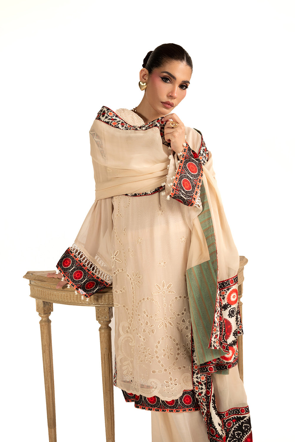 Maryum N Maria | Clestine Luxe Pret | VELORA, image 3