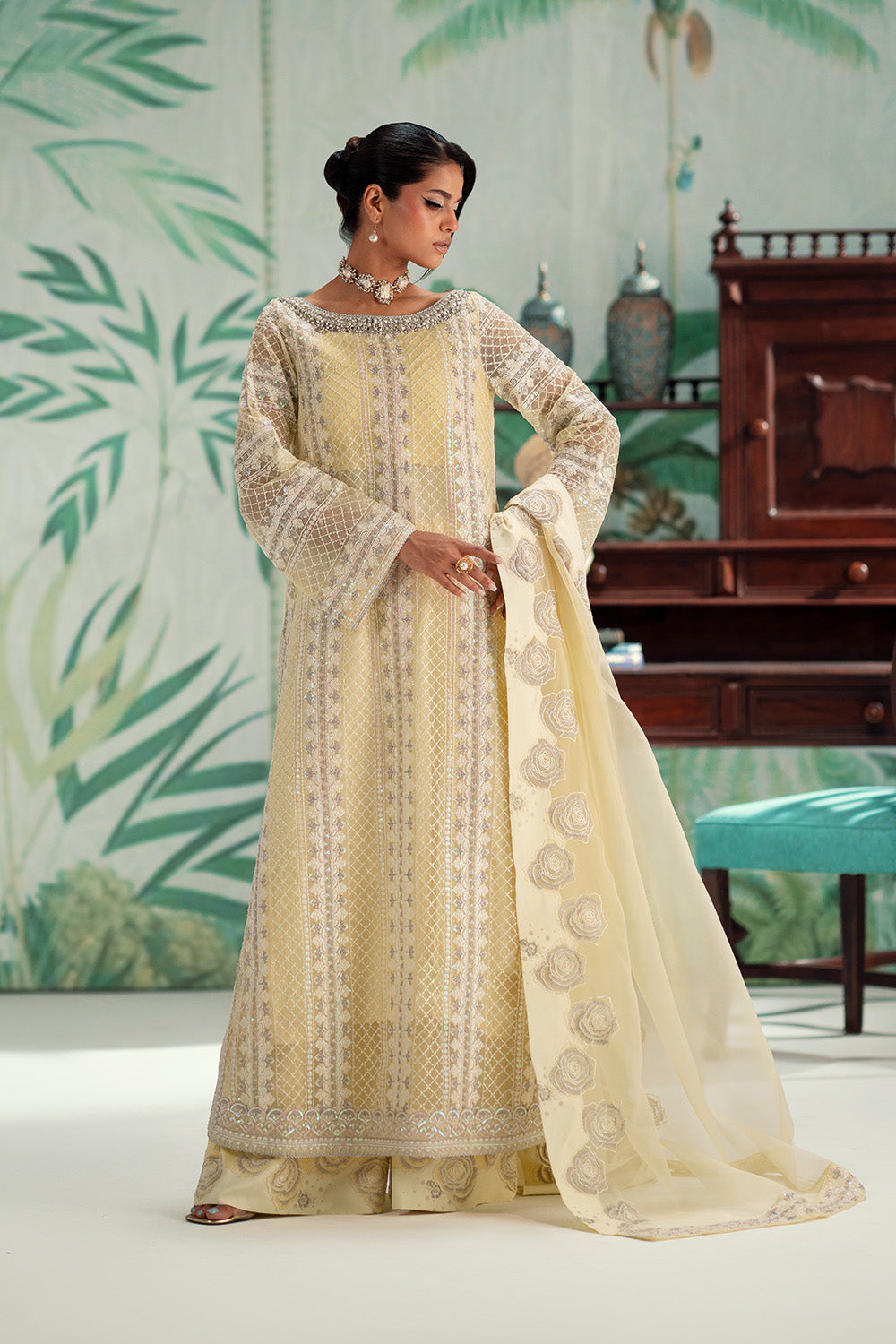 Maryum N Maria | Mushal Formals | YVONNE. - MSU5549-4