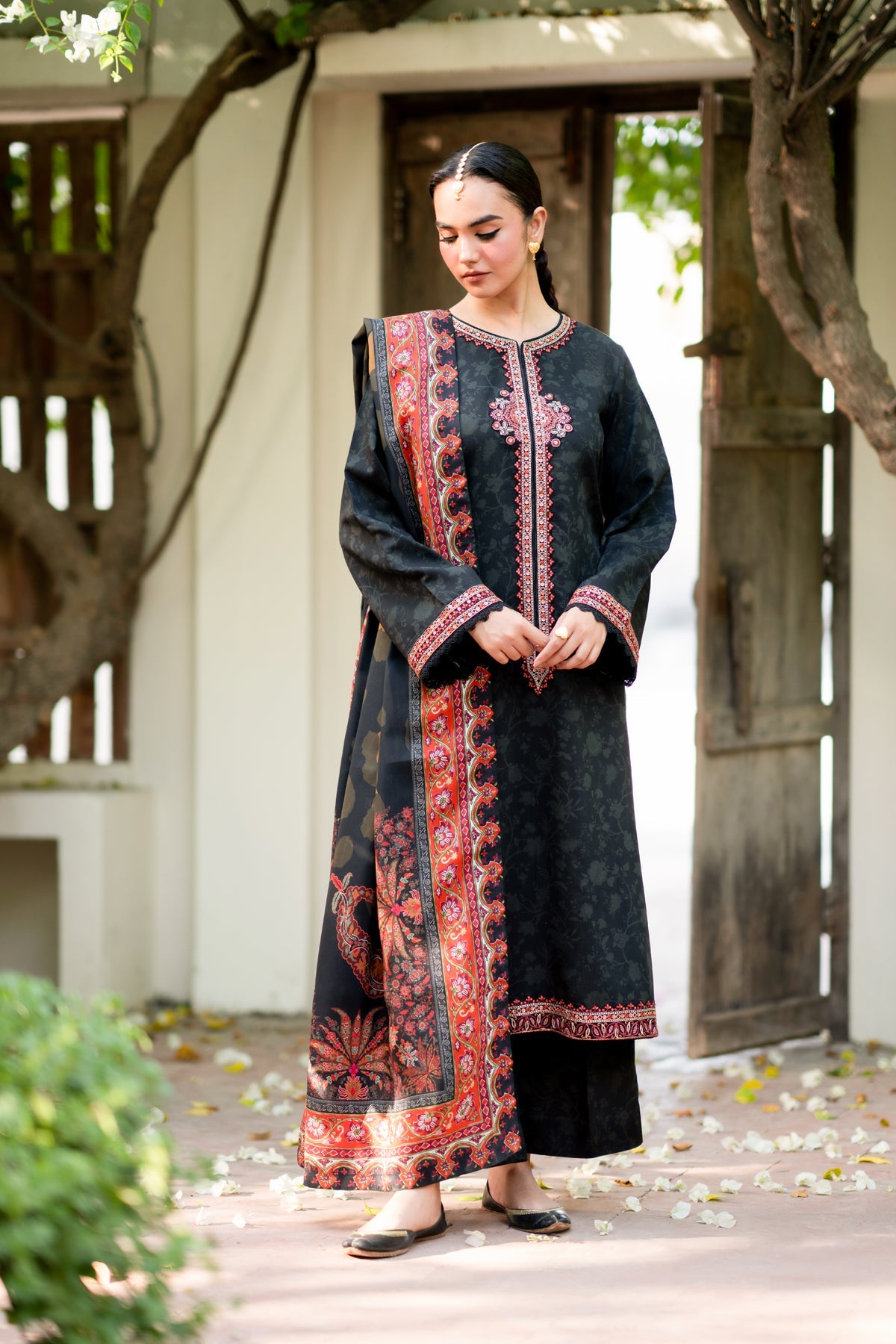 Xenia Formals | Autumn Refresh | ESAAD, image 3