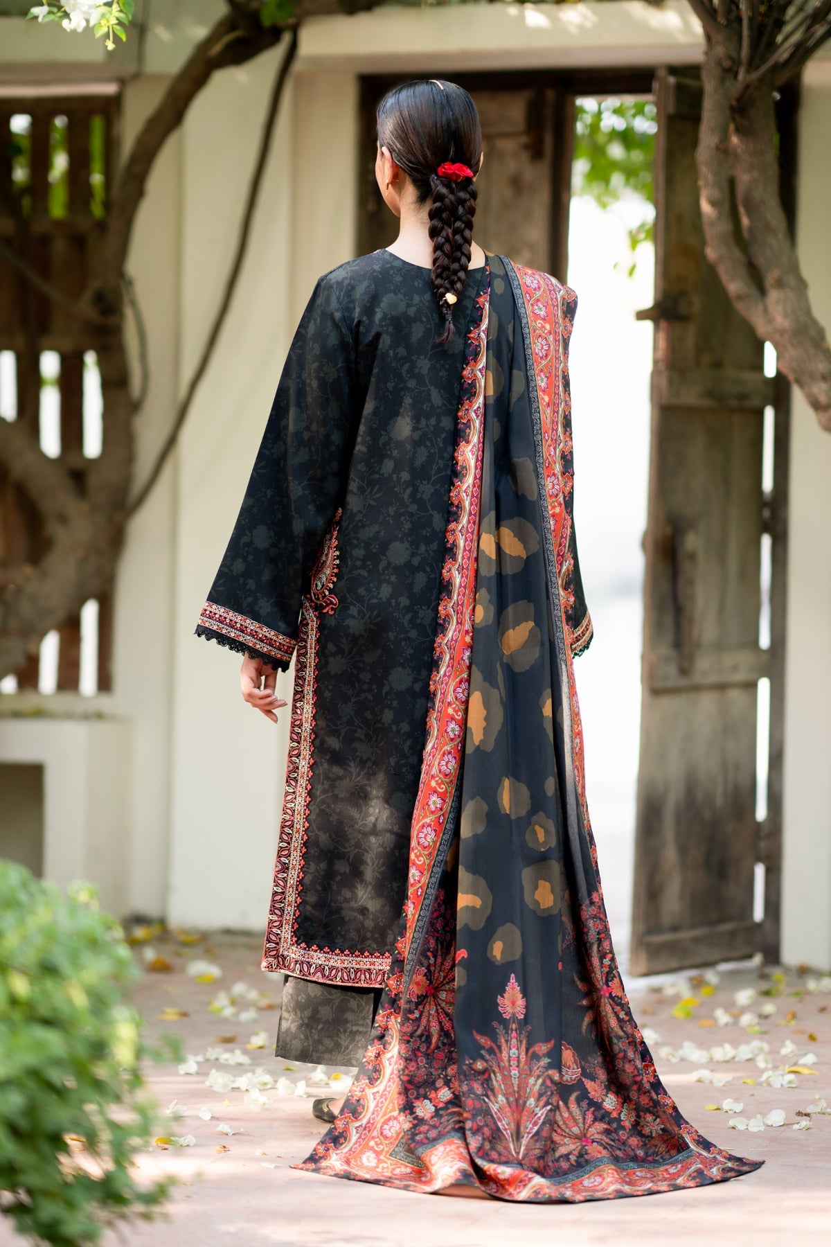 Xenia Formals | Autumn Refresh | ESAAD, image 2