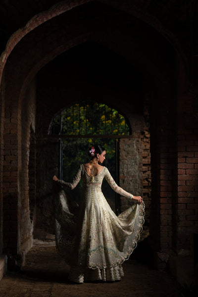 Nyra | Wedding Festive 25' | Erya