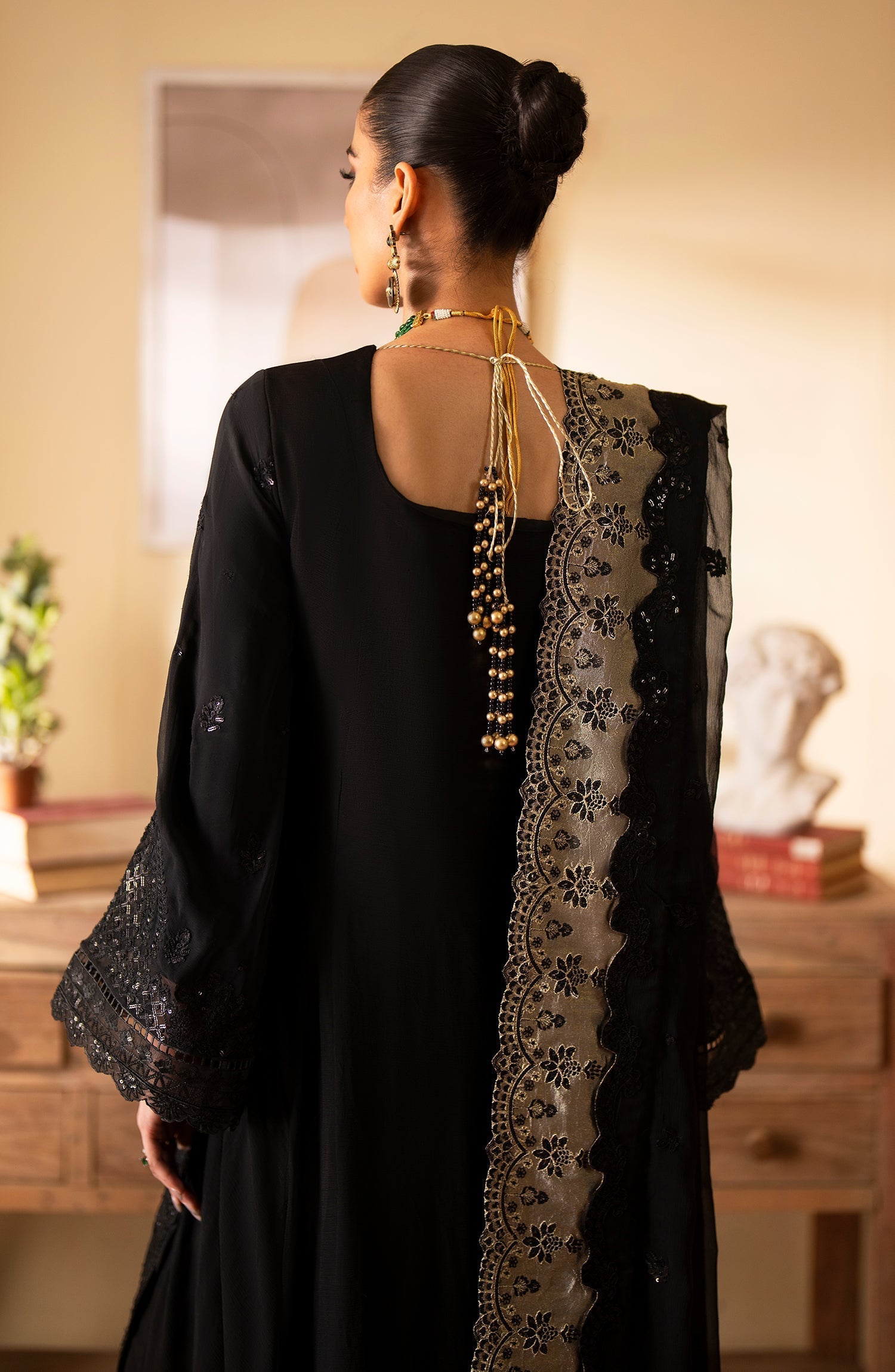 Emaan Adeel | Romansiyyah Luxury Formals 24 | Rehani by Designer Emaan Adeel - House of Maryam - Pakistani Designer Ethnic Wear in {{ shop.shopifyCountryName }}