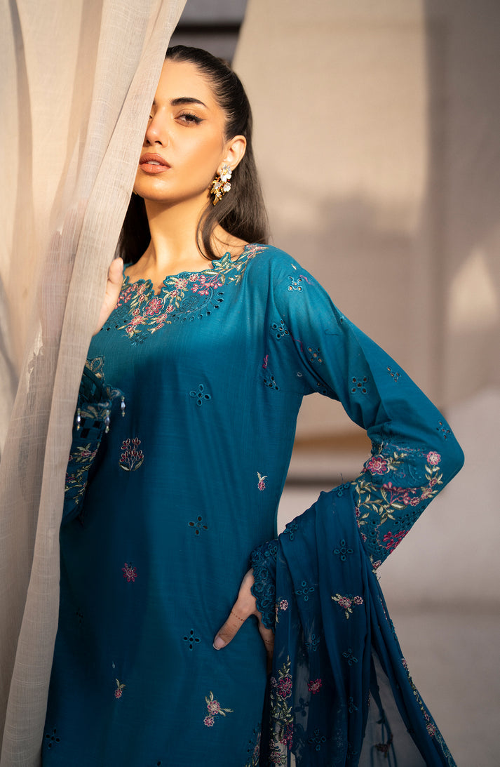 Emaan Adeel | Melisa Luxury Formals | ROMA by Designer Emaan Adeel - House of Maryam - Pakistani Designer Ethnic Wear in {{ shop.shopifyCountryName }}