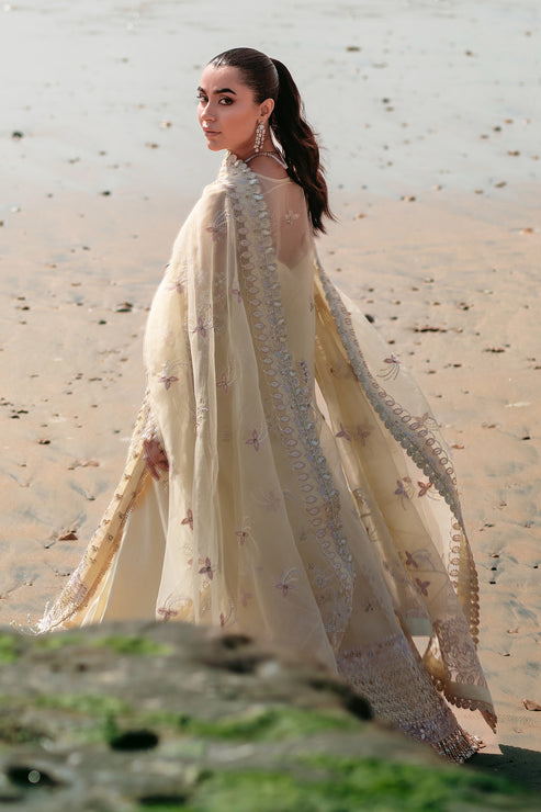 Emaan Adeel | Kamari Reveuse Wedding Formals | ELLE -  Emaan Adeel Ladies Clothes - Original Designer Dress - House of Maryam