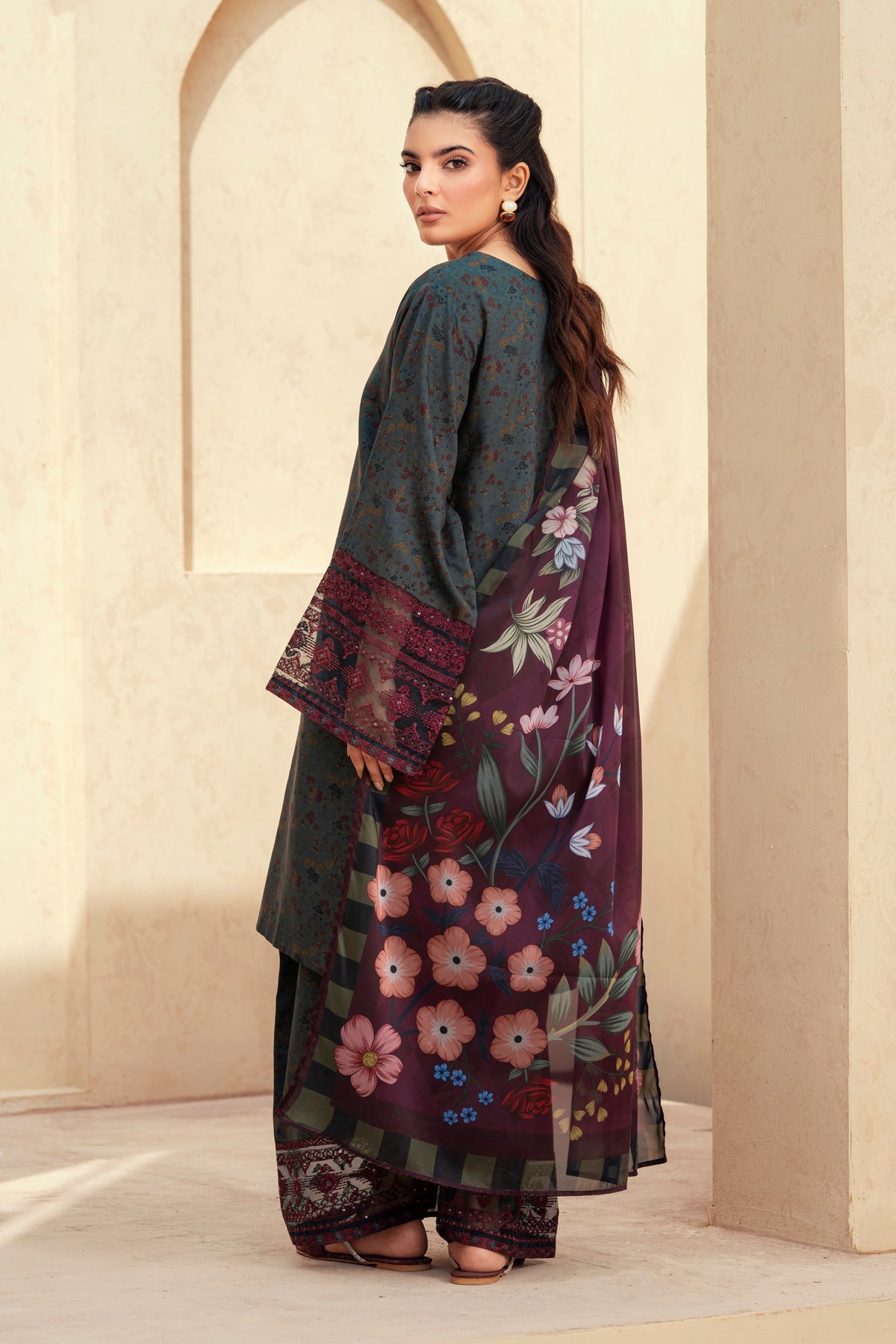 Xenia Formals | Ready to Wear | ELIKA, image 2