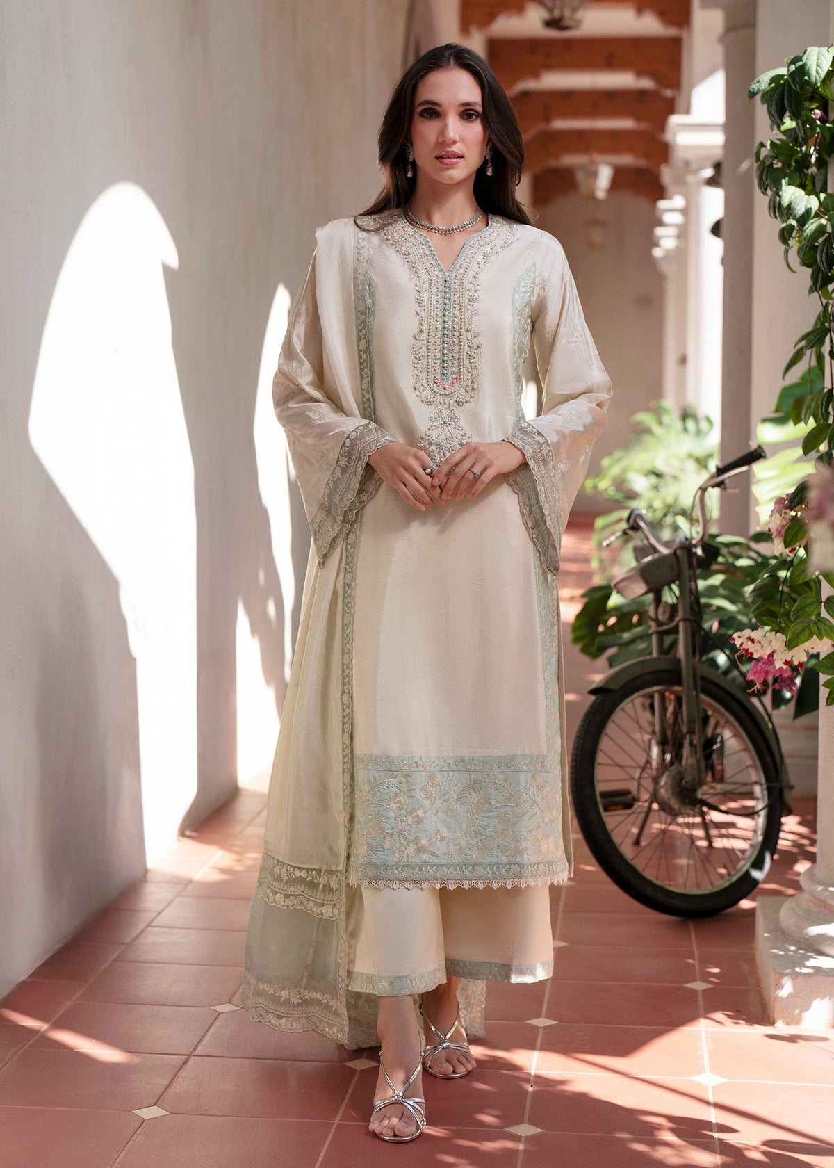 Mehak Yaqoob | Marvi Festives | Luna -  Mehak Yaqoob Ladies Clothes - Original Designer Dress - House of Maryam
