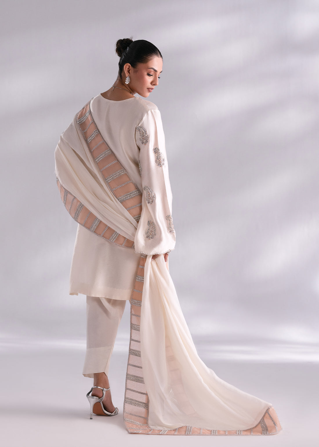 Mehak Yaqoob | Enchante The Luxe Edit | Opal -  Mehak Yaqoob Ladies Clothes - Original Designer Dress - House of Maryam