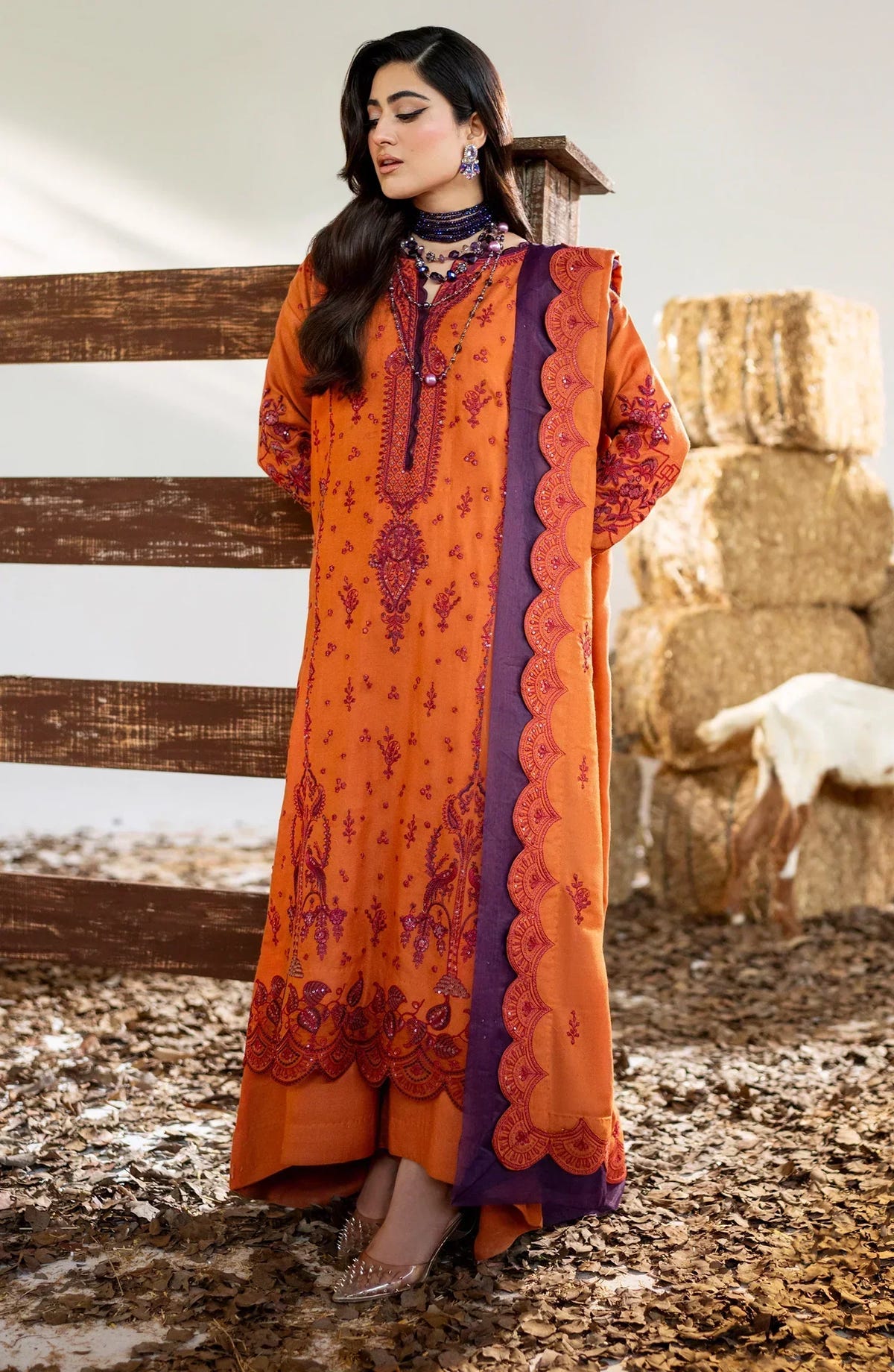 Maryum N Maria | Shehr Bano Winter 23 | CHUNI MW23562 -  Maryum N Maria Luxury - Original Designer Dress - House of Maryam