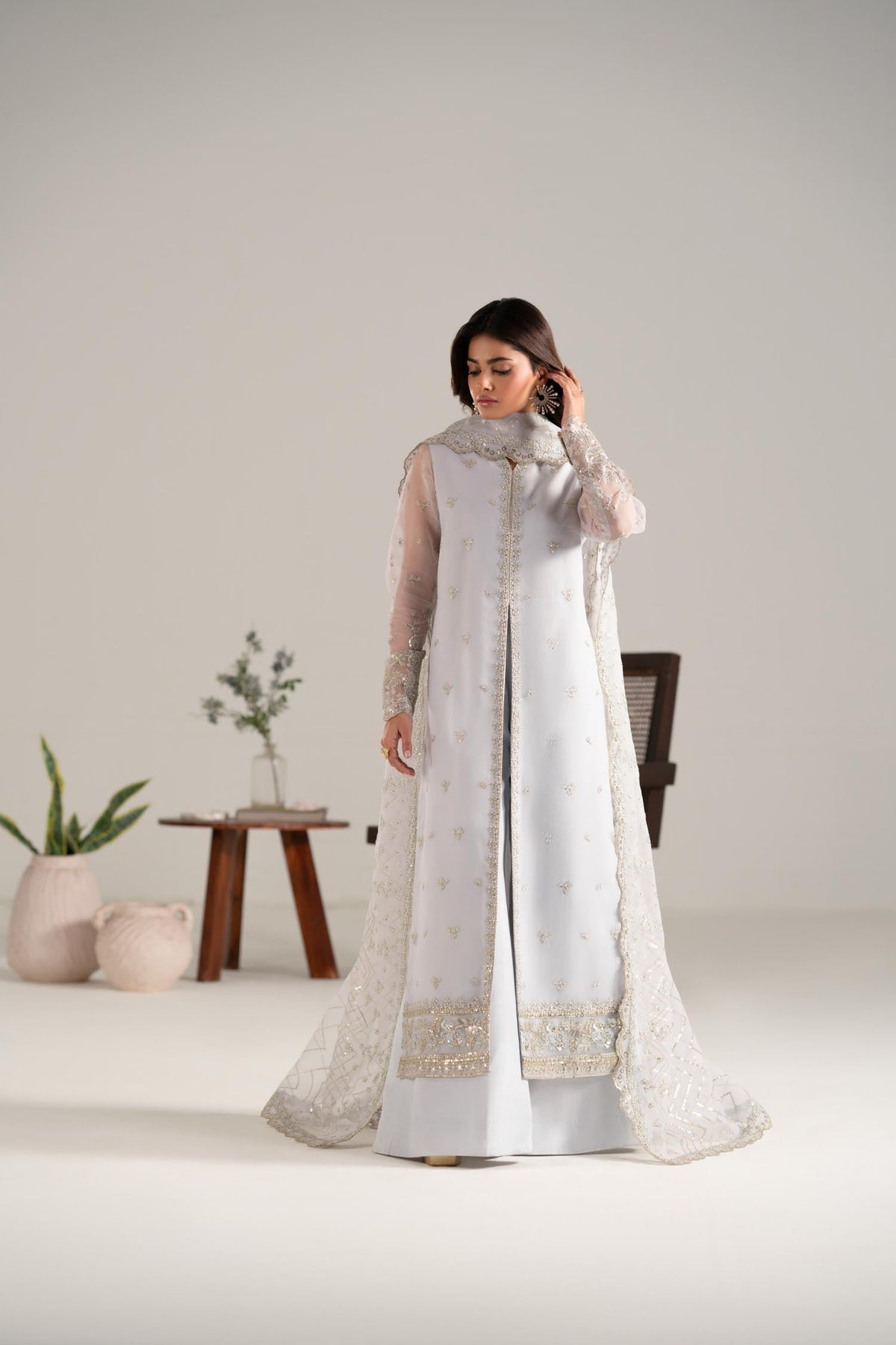 Akbar Aslam | Formal Pret | Roshini-4