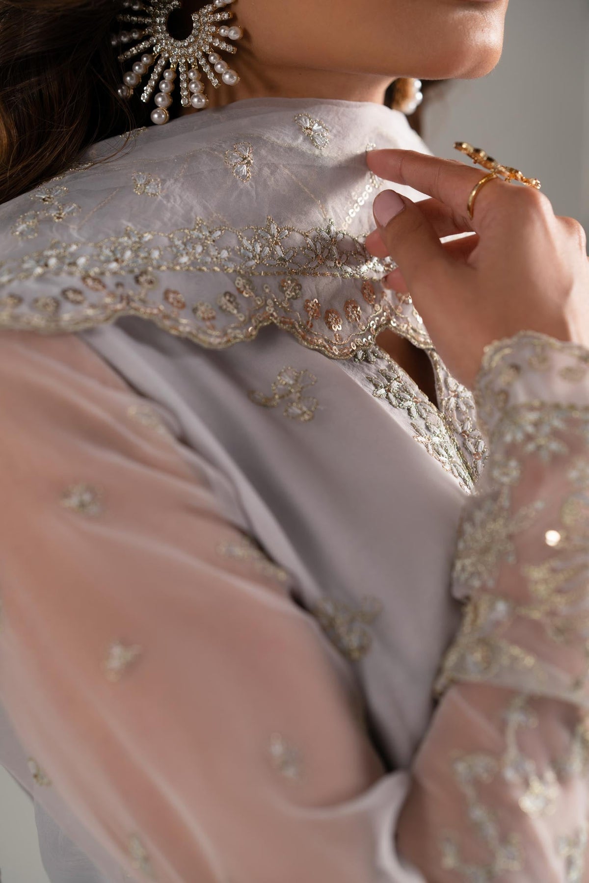 Akbar Aslam | Formal Pret | Roshini-6
