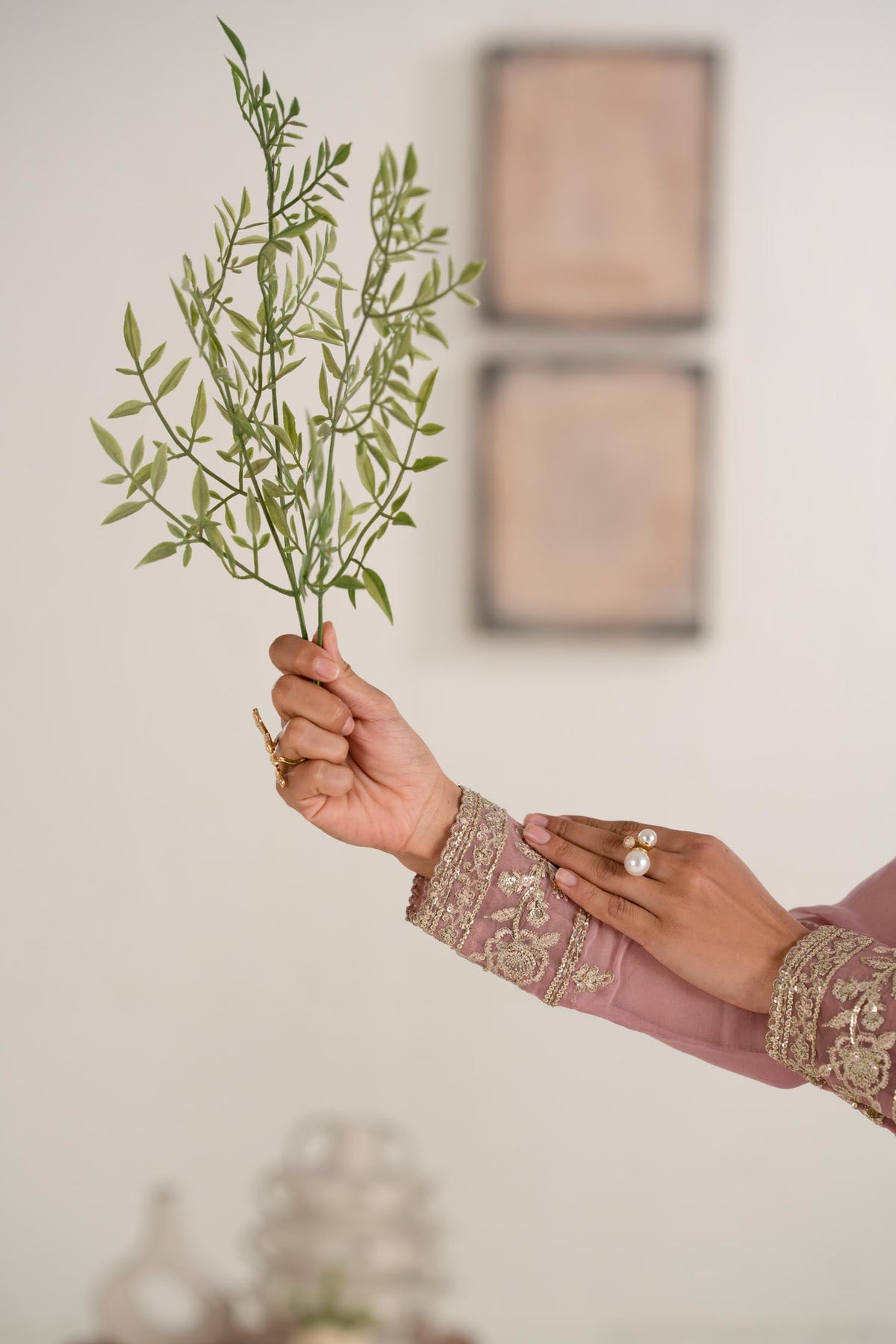 Akbar Aslam | Formal Pret | Feroza-4