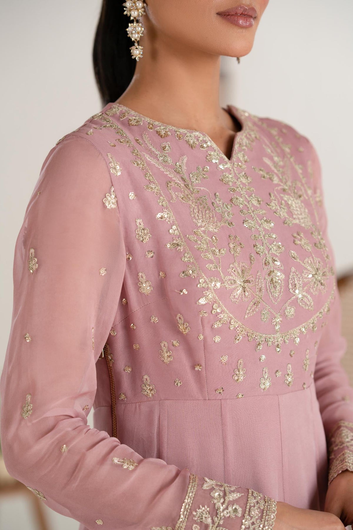 Akbar Aslam | Formal Pret | Feroza-5
