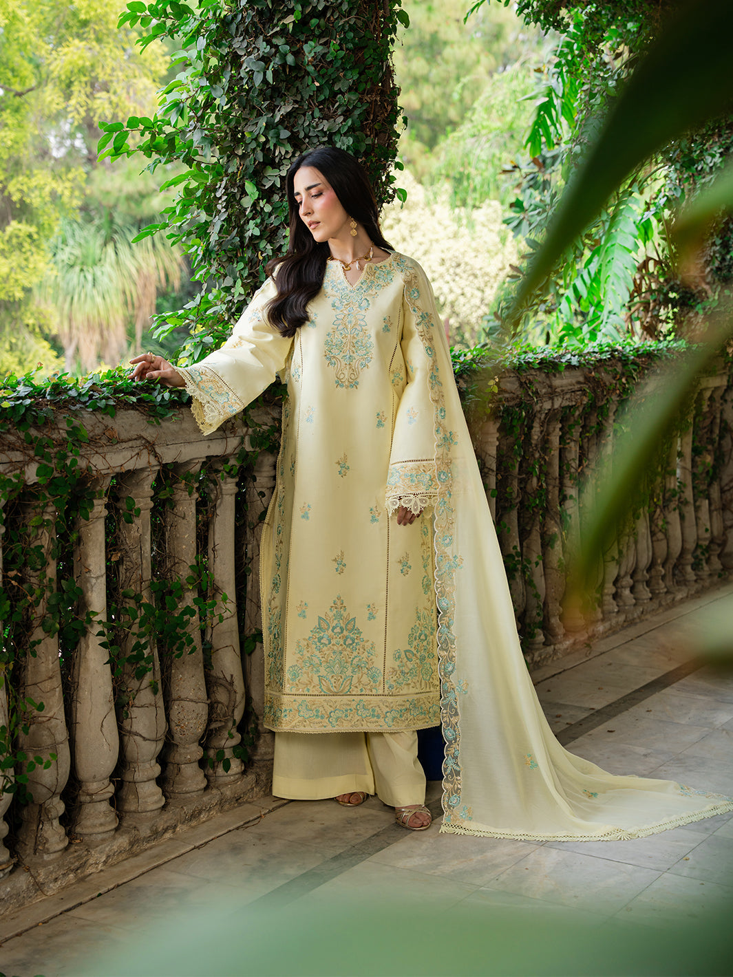 Mahnur | Amaya Lawn 26 |MU-02-5