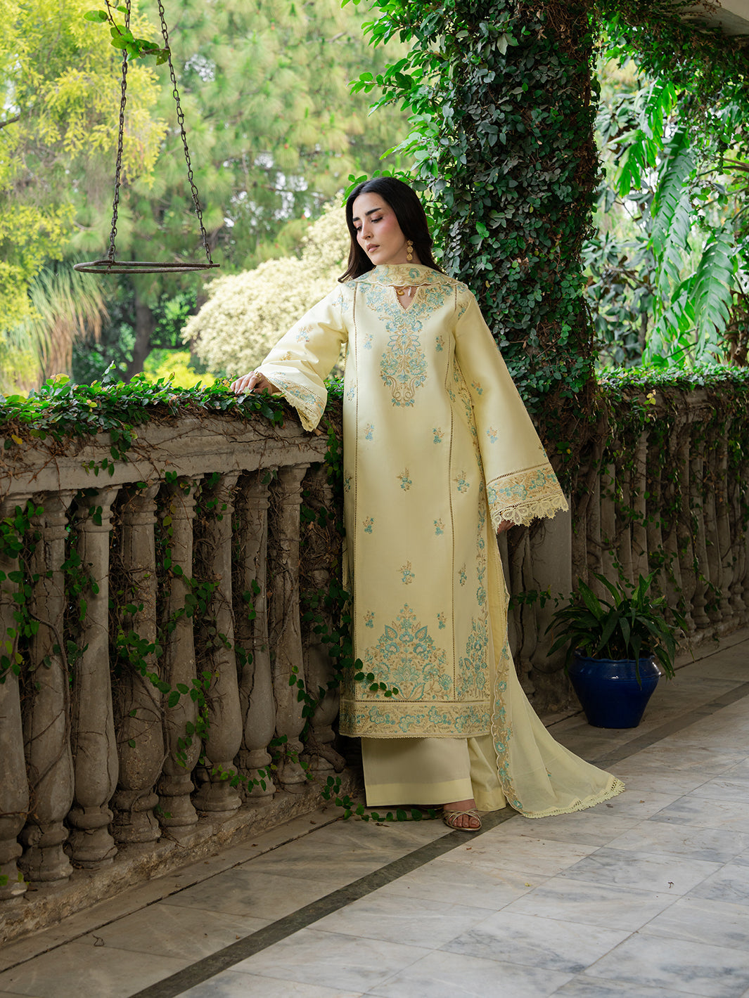 Mahnur | Amaya Lawn 26 |MU-02-4