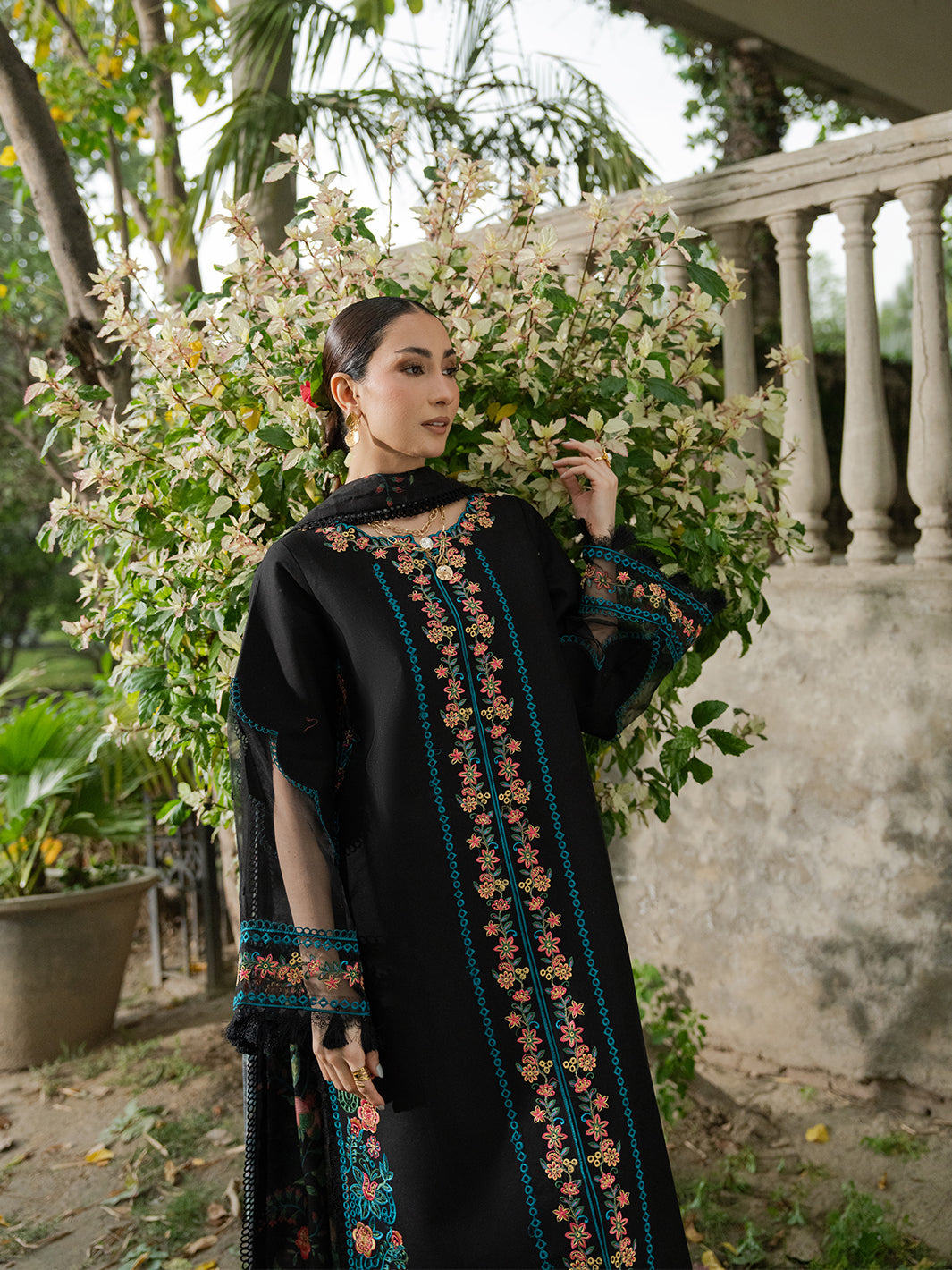 Mahnur | Amaya Lawn 26 | MU-06-4