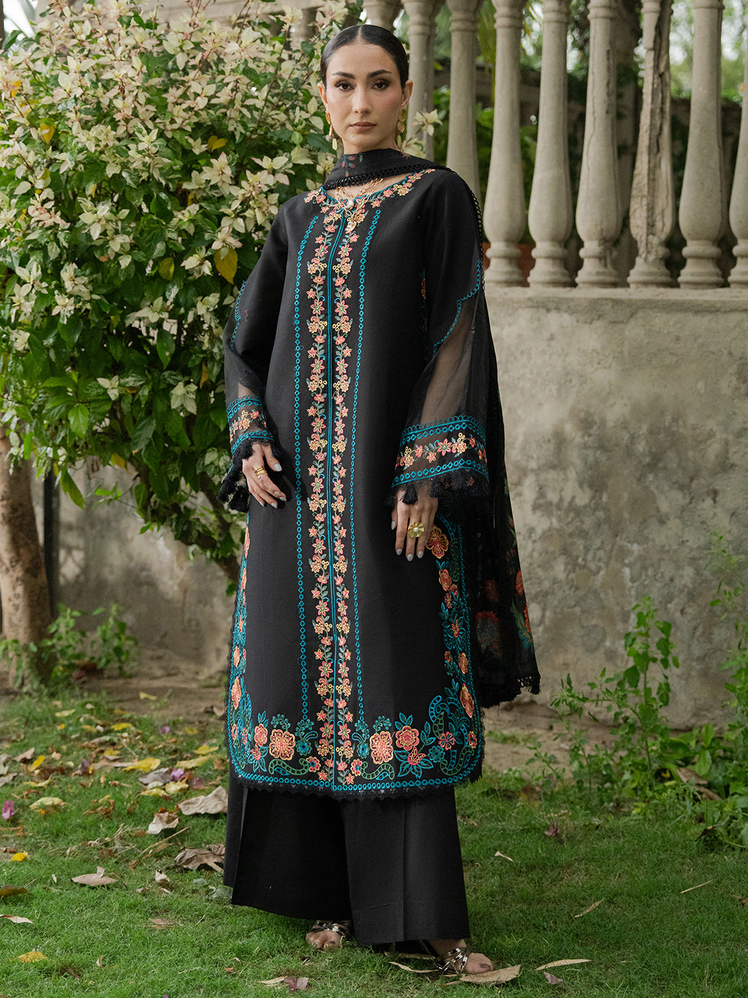 Mahnur | Amaya Lawn 26 | MU-06