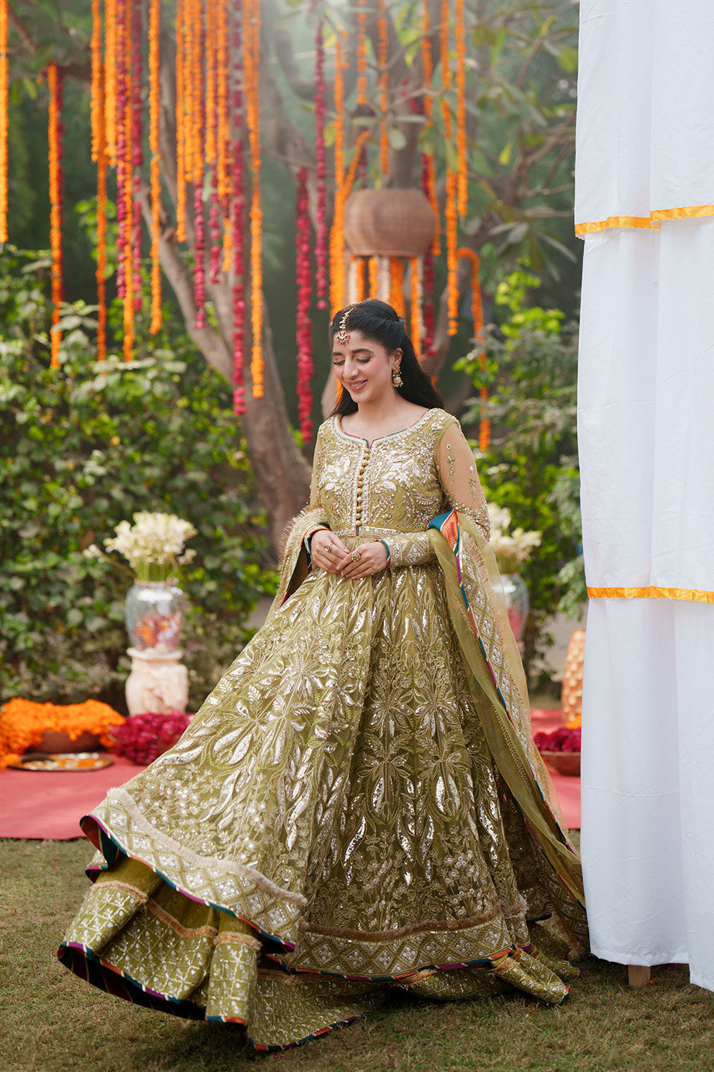Maryum N Maria | Husn Wedding Formals | MORBAGH - MWS5645, image 4