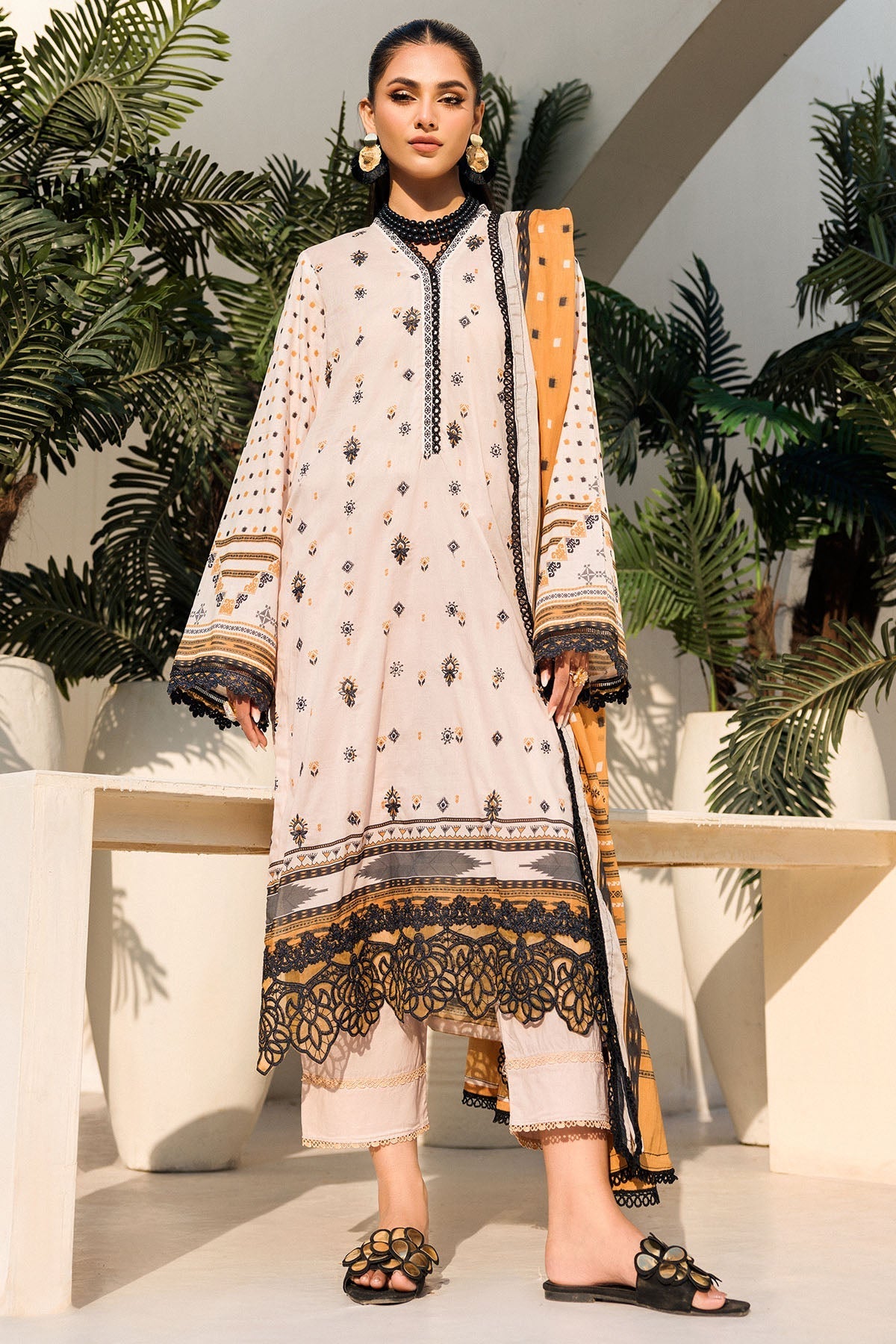 Motifz | Umang Lawn | 4632-PURVAI -  Motifz Ladies Clothes - Original Designer Dress - House of Maryam