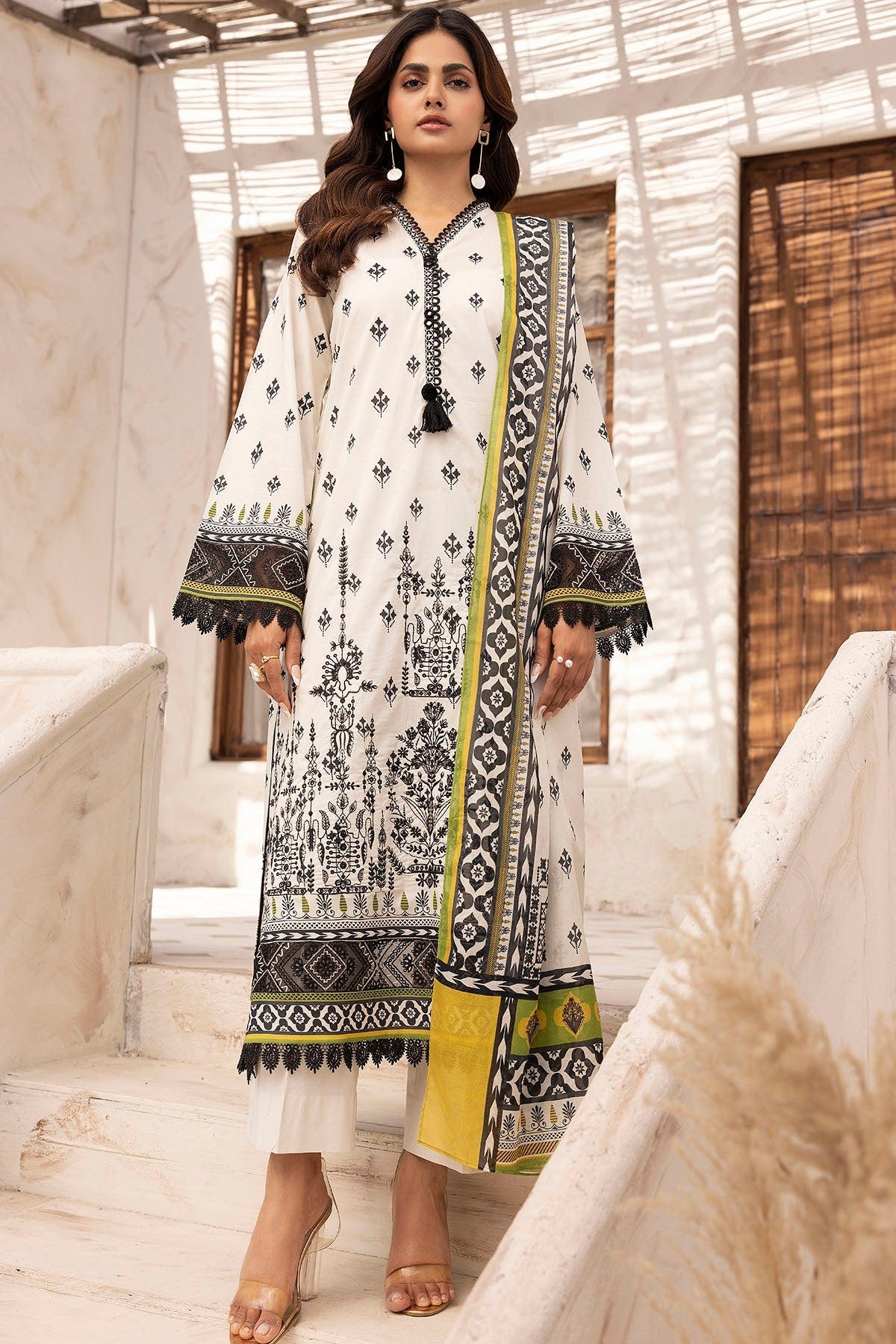 Motifz | Umang Lawn | 5417-SIRAA -  Motifz Ladies Clothes - Original Designer Dress - House of Maryam