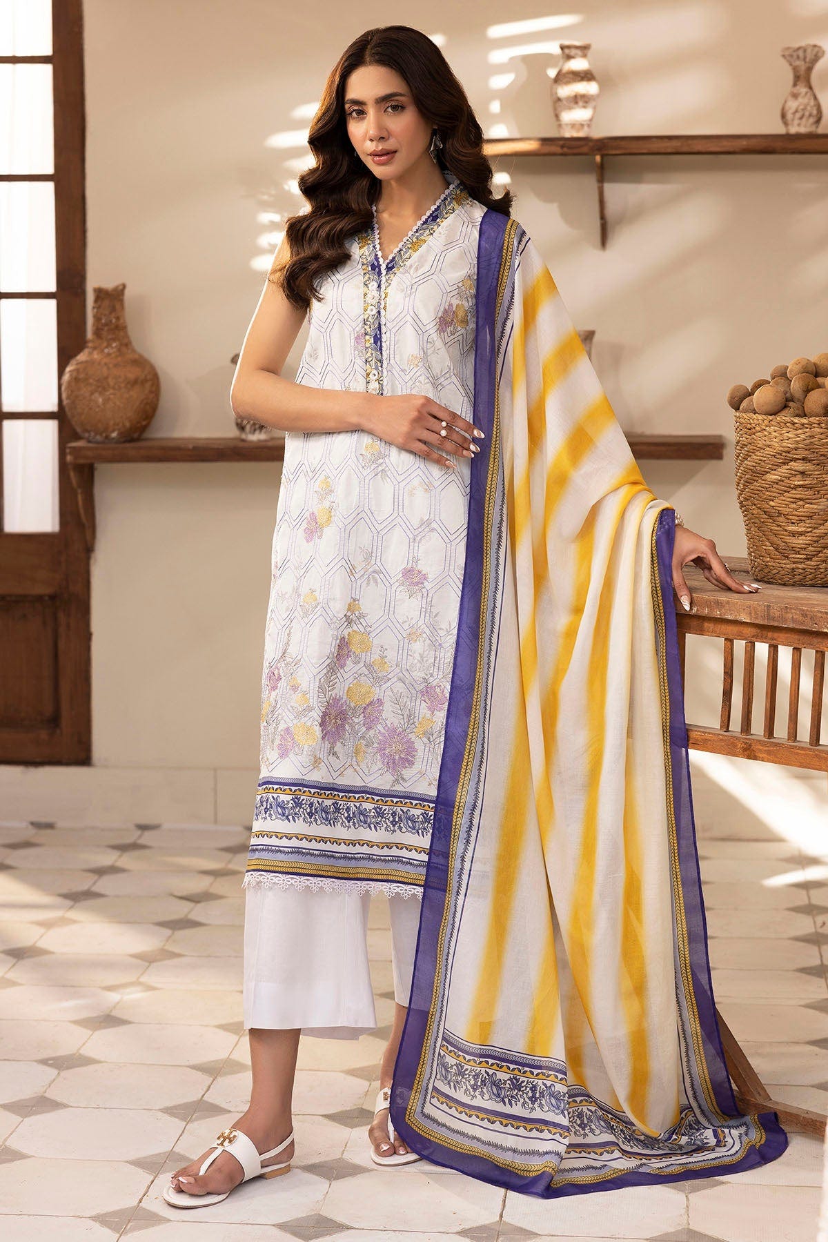 Motifz | Umang Lawn | 5422-MABEL -  Motifz Ladies Clothes - Original Designer Dress - House of Maryam