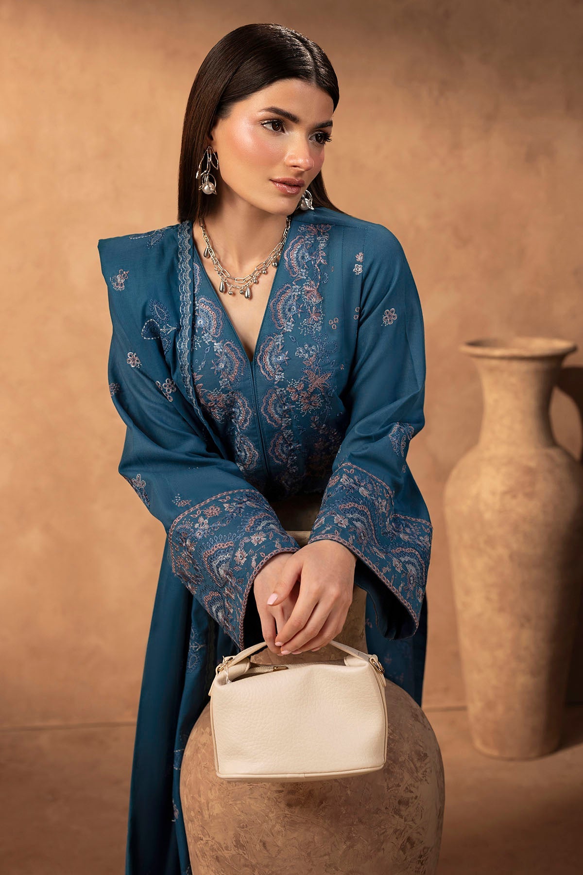 Motifz | Premium Winter 25 | 5677-MEADOW, image 4