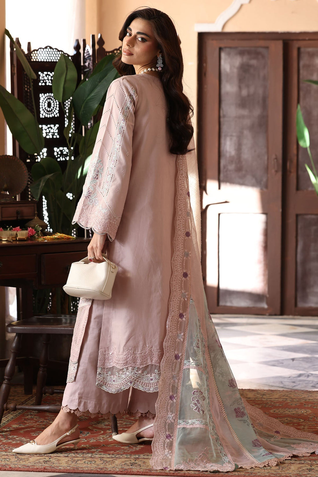 Motifz | Premium Lawn 26 | 5916-CLEO