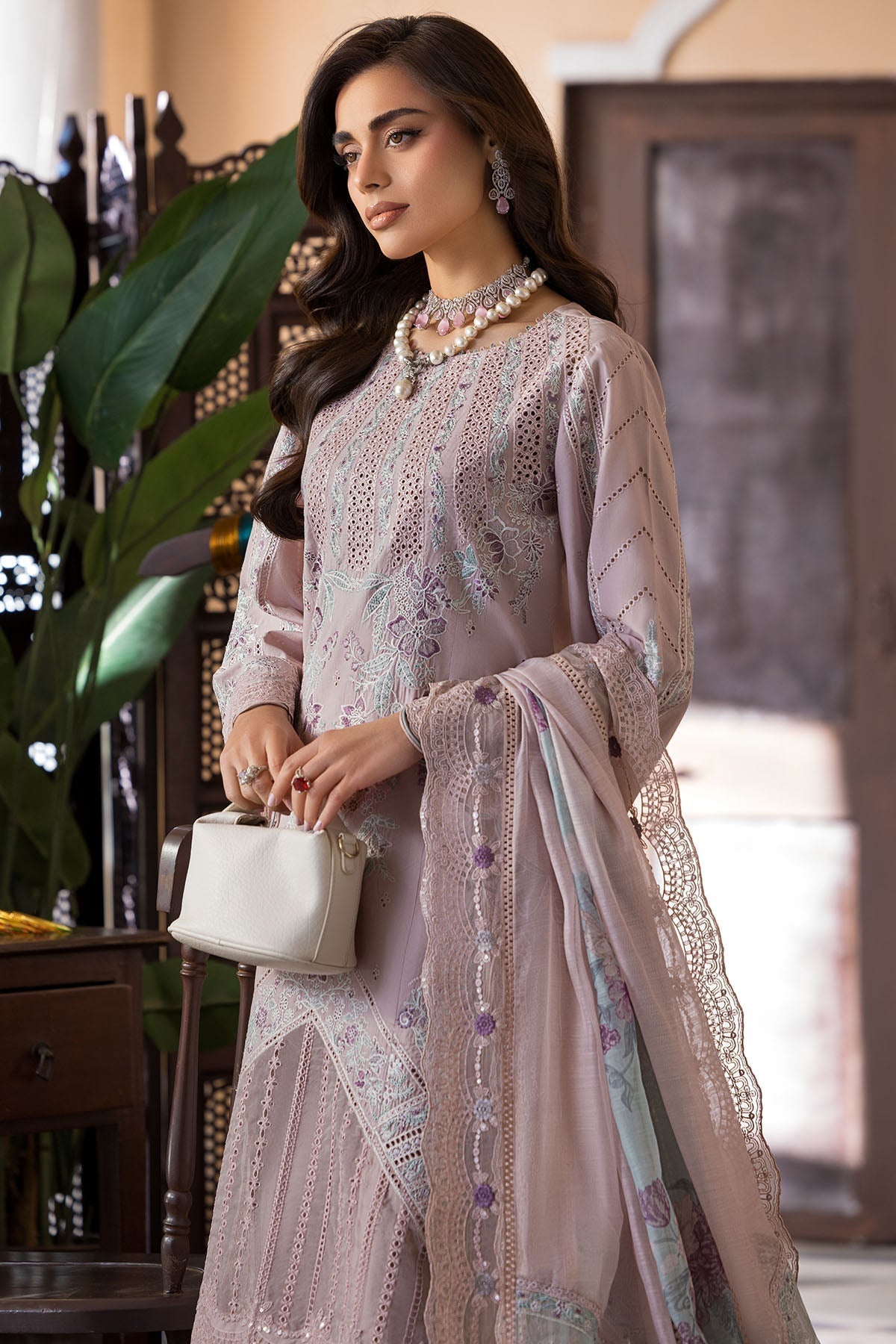 Motifz | Premium Lawn 26 | 5916-CLEO-4