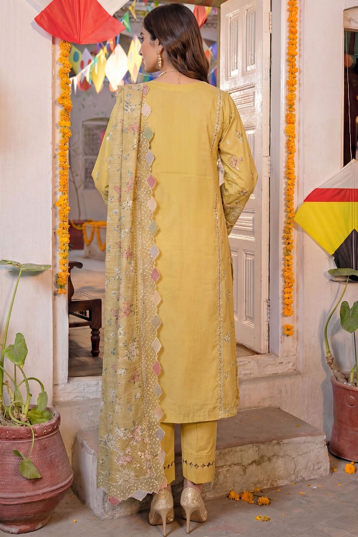 Motifz | Premium Lawn 26 | 5917-MERCINA, image 2