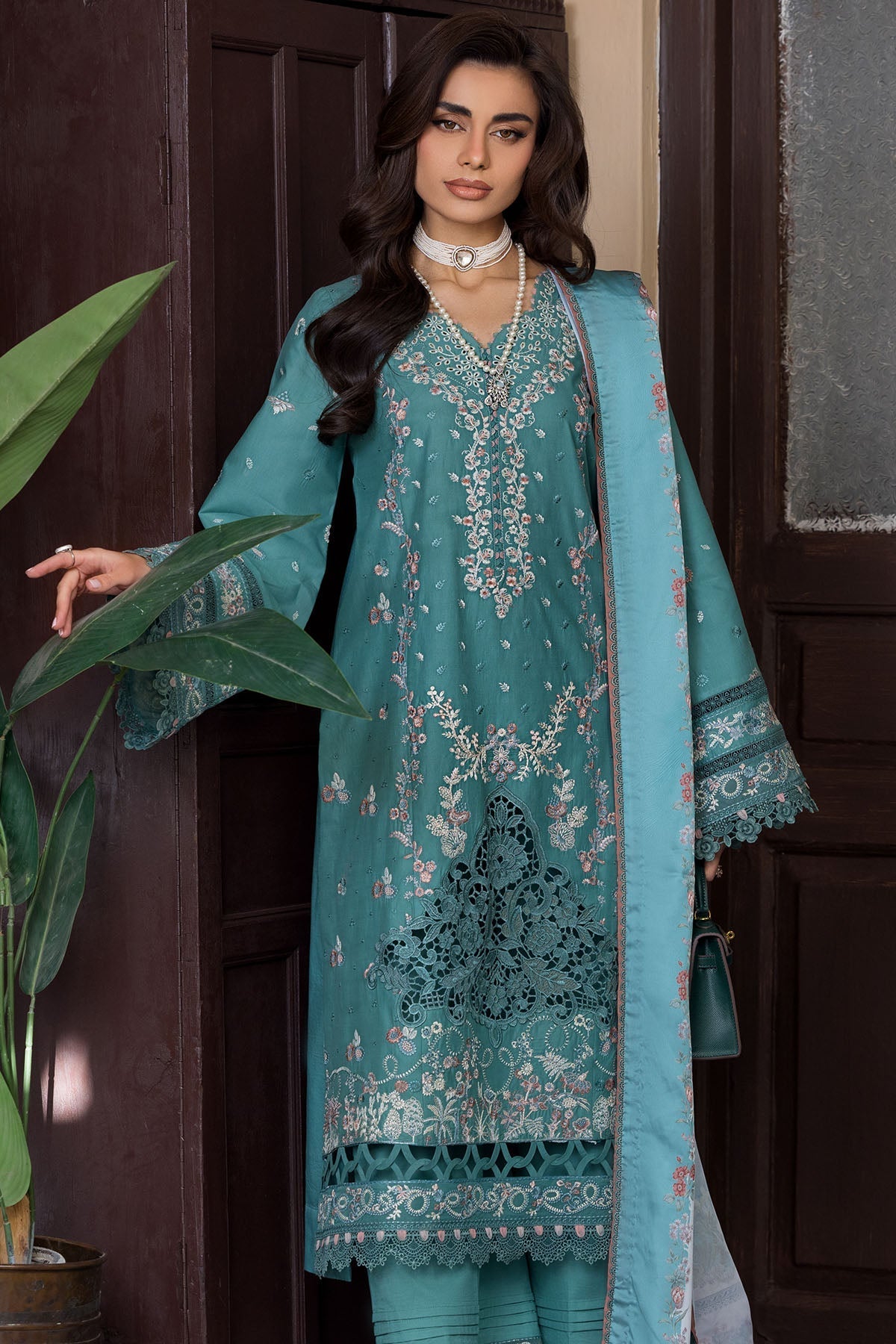 Motifz | Premium Lawn 26 | 5922-MIDNIGHT, image 4