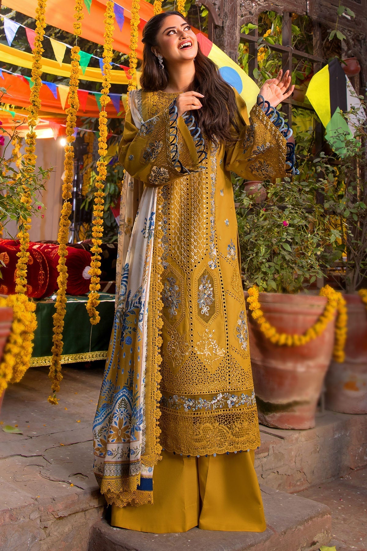 Motifz | Premium Lawn 26 | 5937-ARABELLA-5