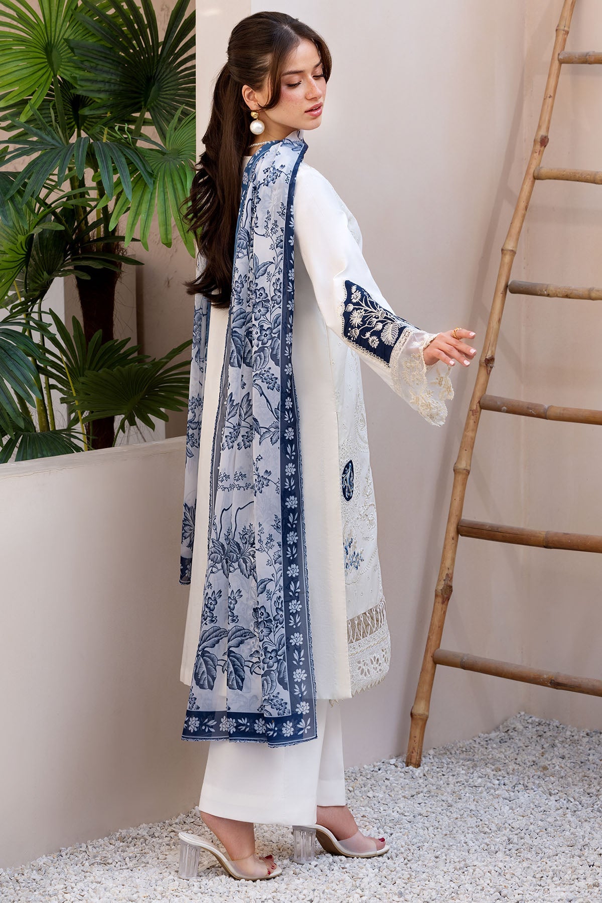 Motifz | Amal Lawn 26 | 6070-MTNA, image 2