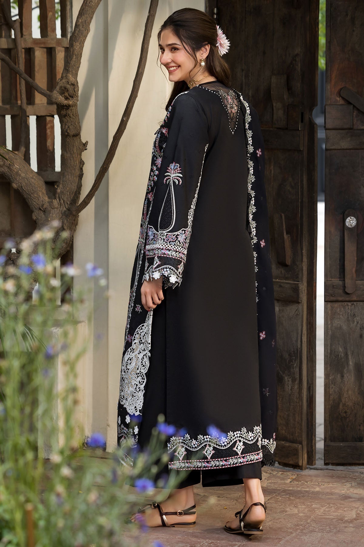 Motifz | Premium Lawn 26 | 6117-LAZIO, image 2