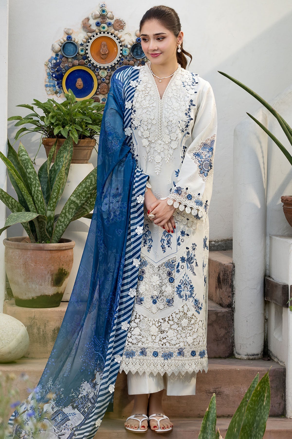 Motifz | Premium Lawn 26 | 6118-LIGRIA, image 6
