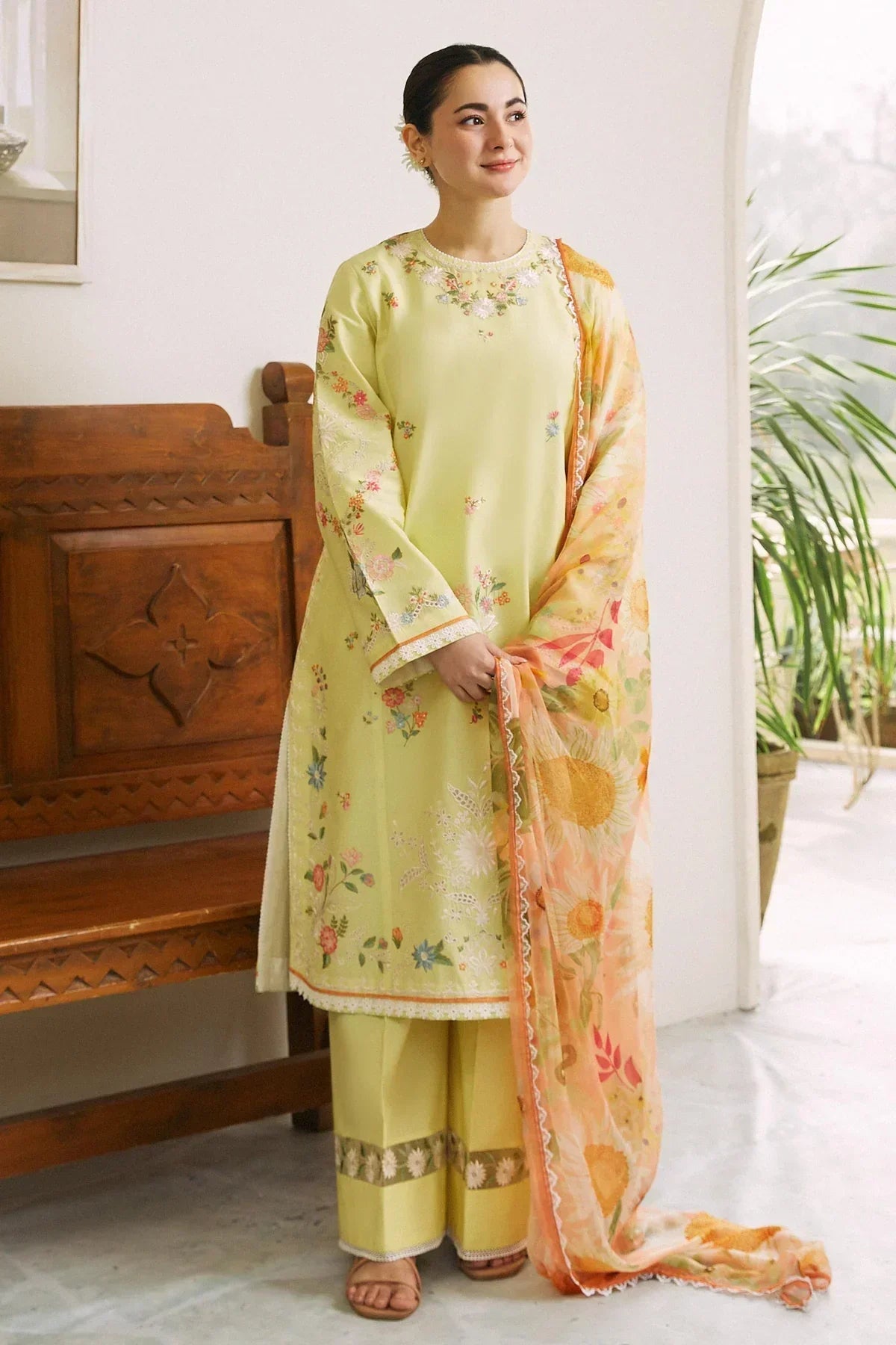 Zara Shahjahan | Coco Lawn 24 | MAHAY-4B -  Zara Shahjahan Luxury - Original Designer Dress - House of Maryam